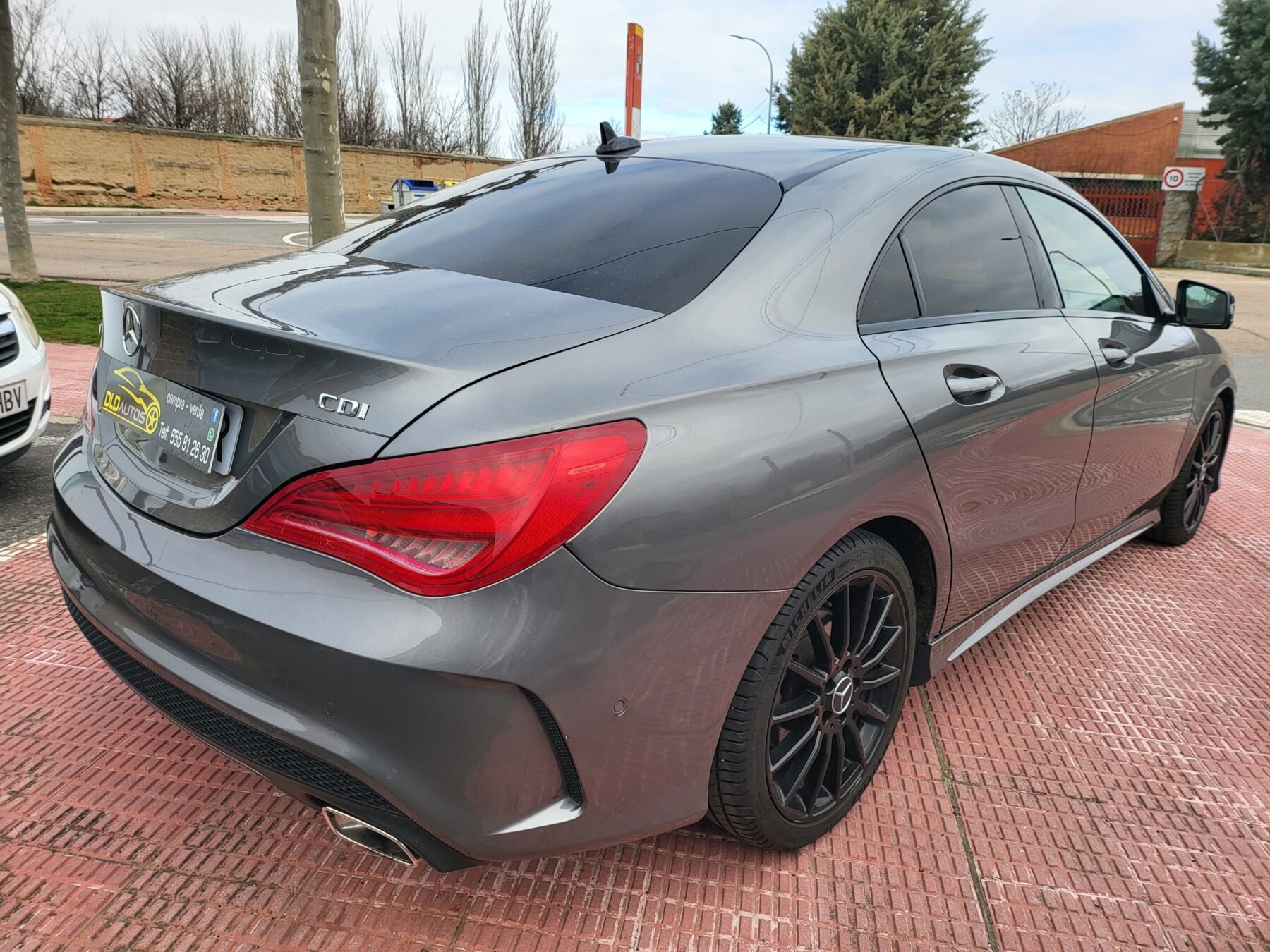 MERCEDES-BENZ CLA 220 CDI AMG