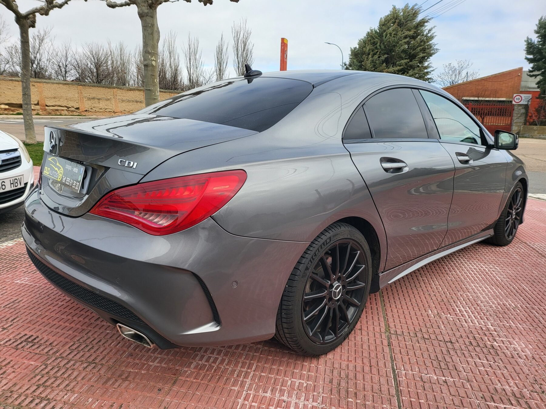 MERCEDES-BENZ CLA 220 CDI AMG