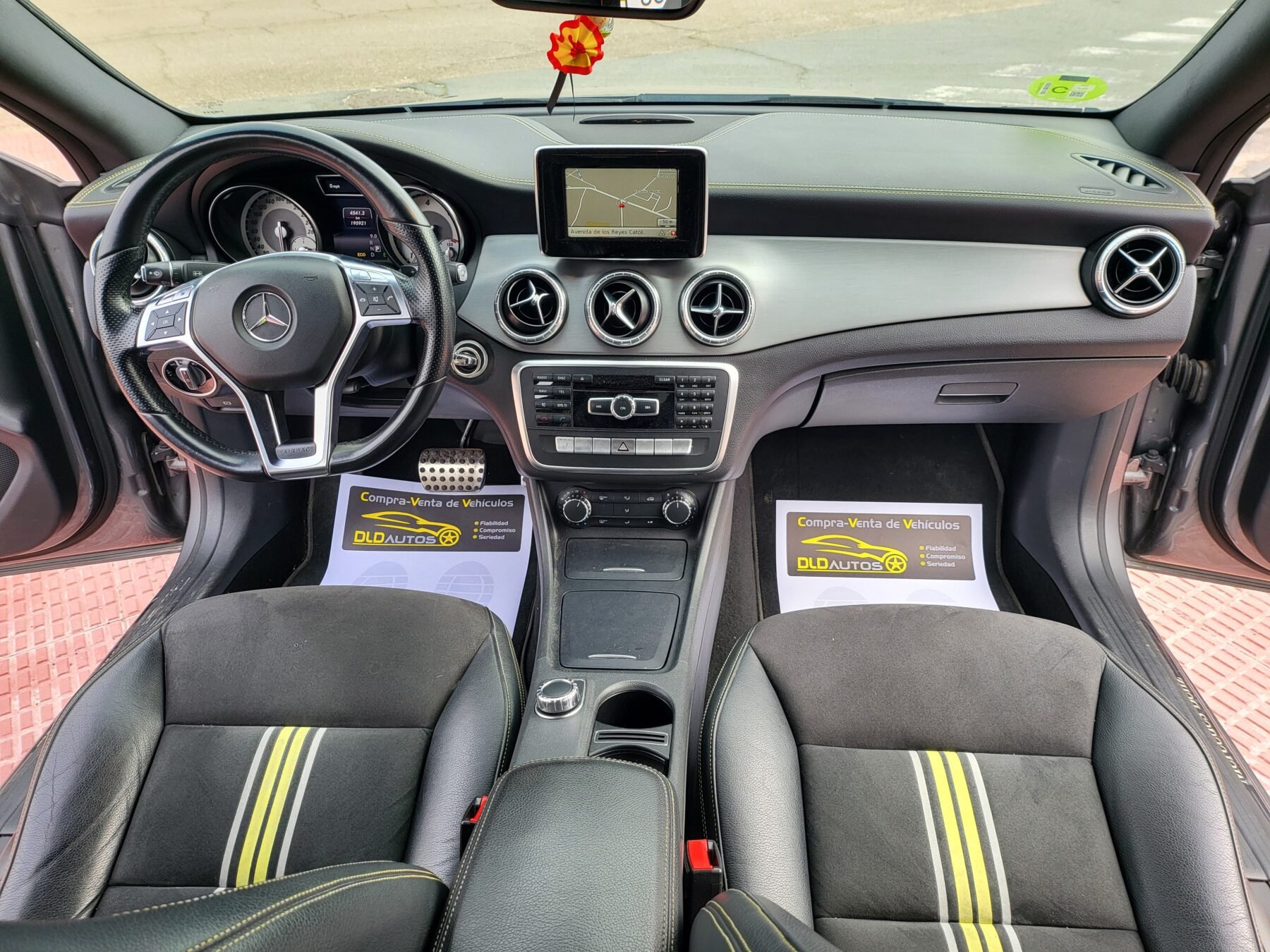 MERCEDES-BENZ CLA 220 CDI AMG