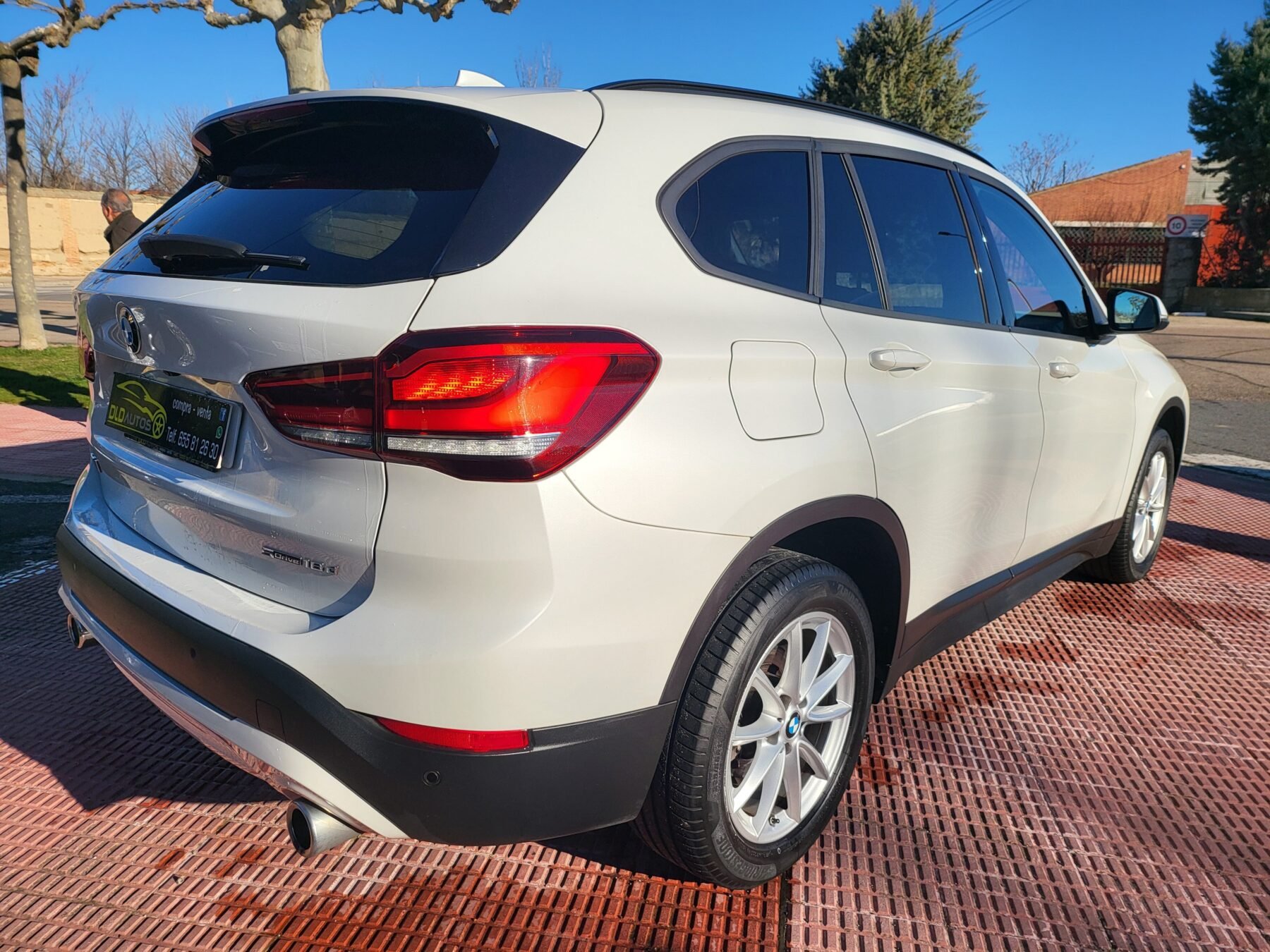 BMW X1 1.8 DA CORPORATE
