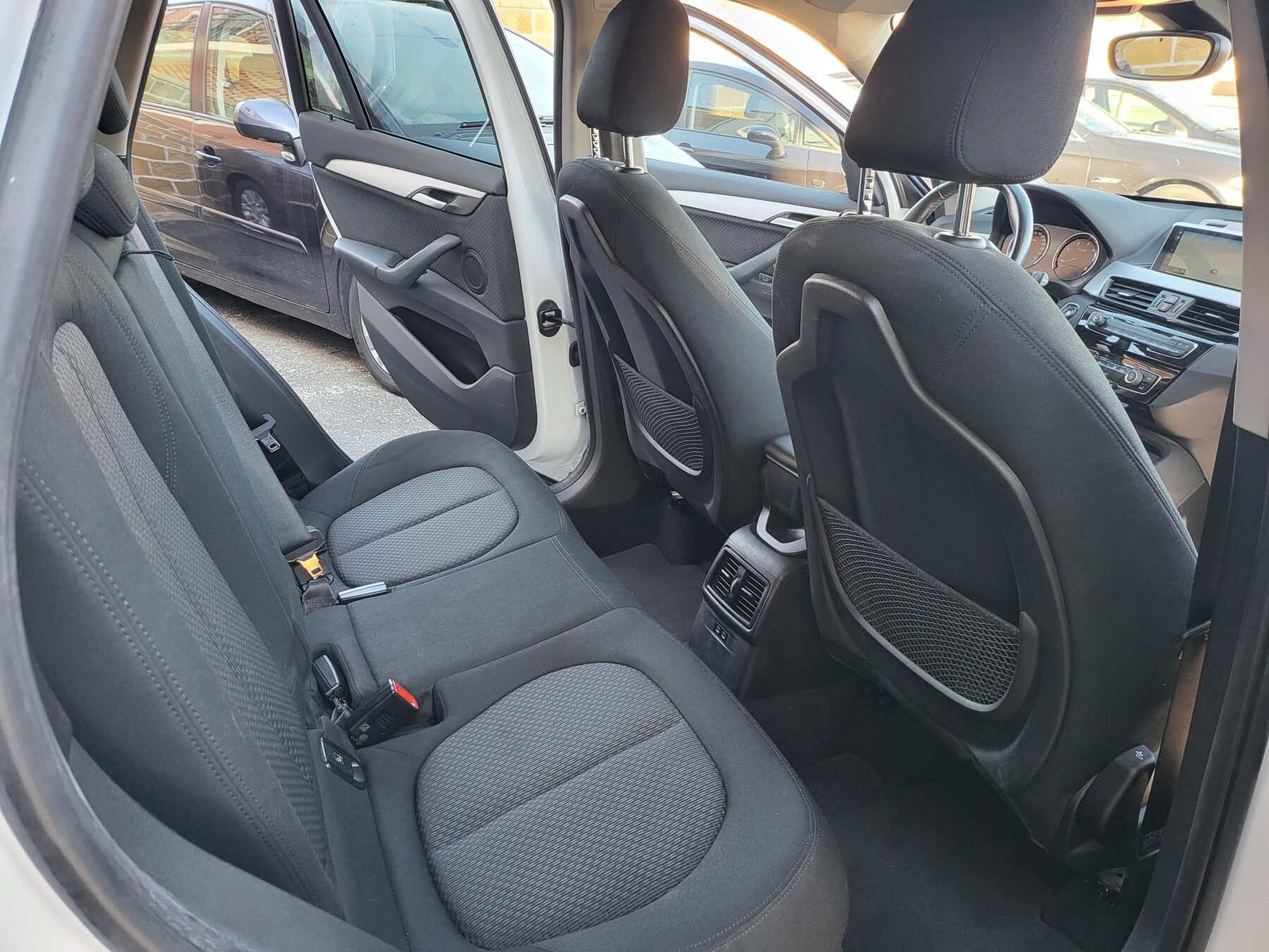 BMW X1 1.8 DA CORPORATE