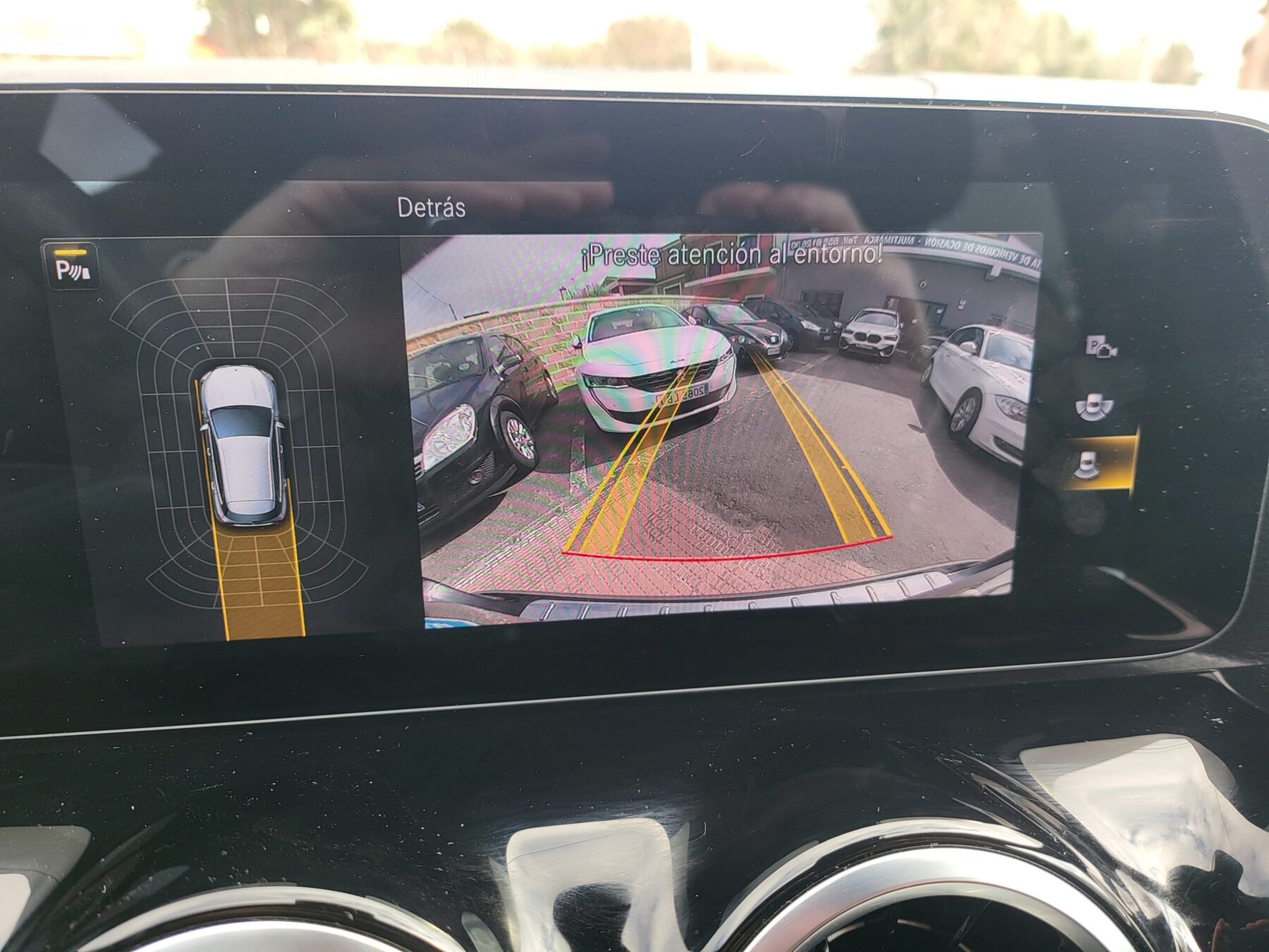 MERCEDES-BENZ GLA 250 E