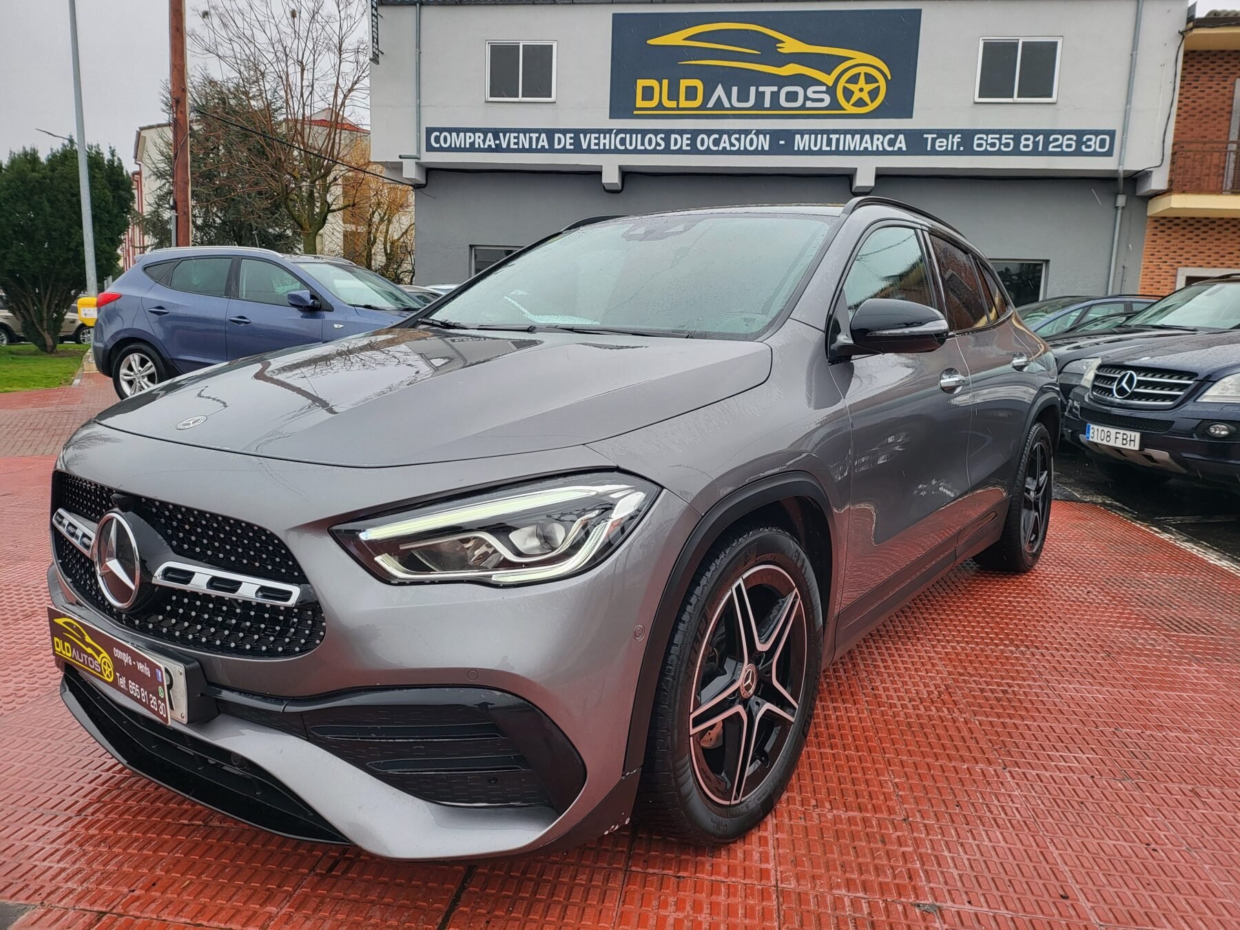 MERCEDES-BENZ GLA 200 D AMG