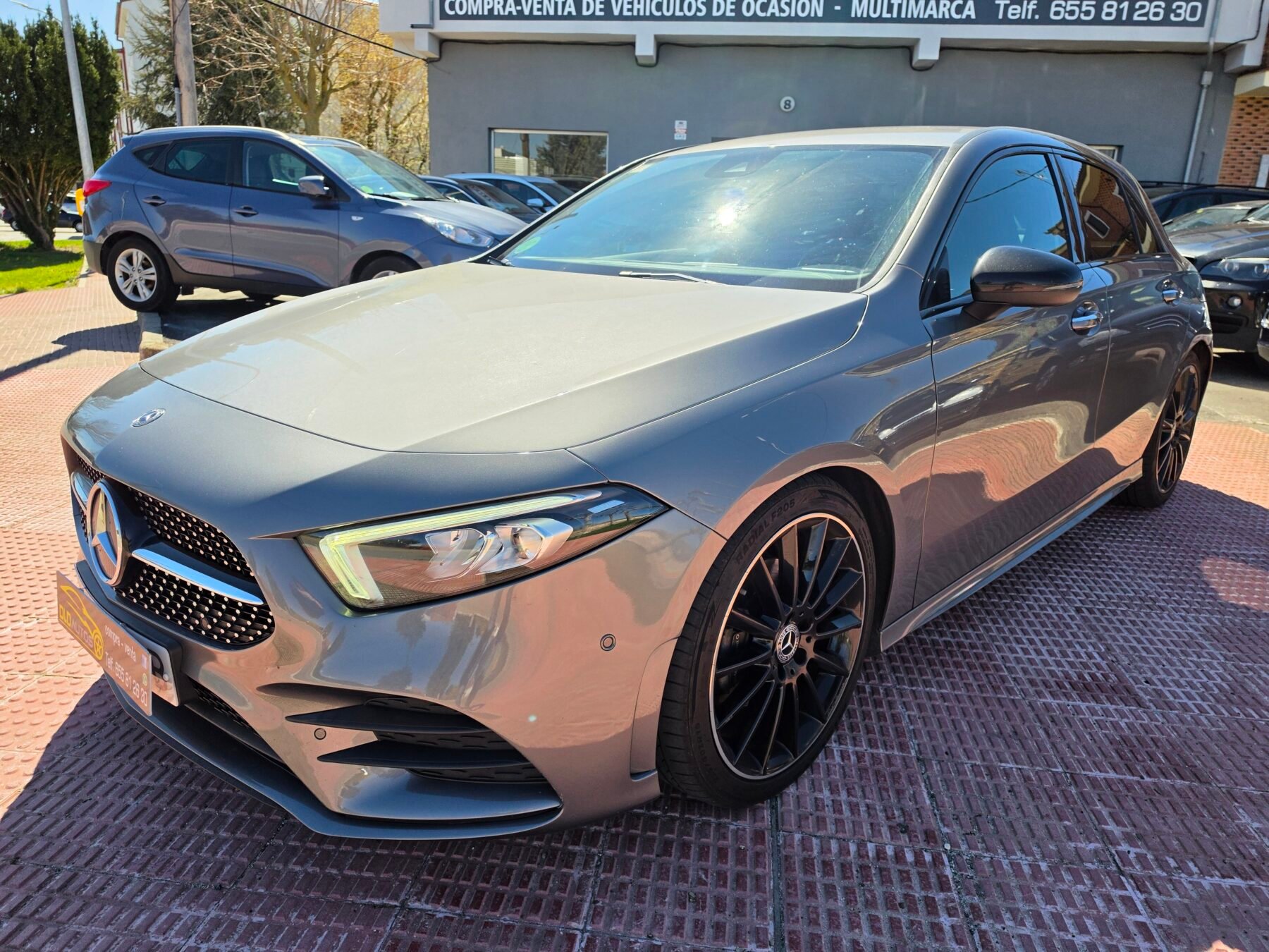 MERCEDES-BENZ A 180 D AMG