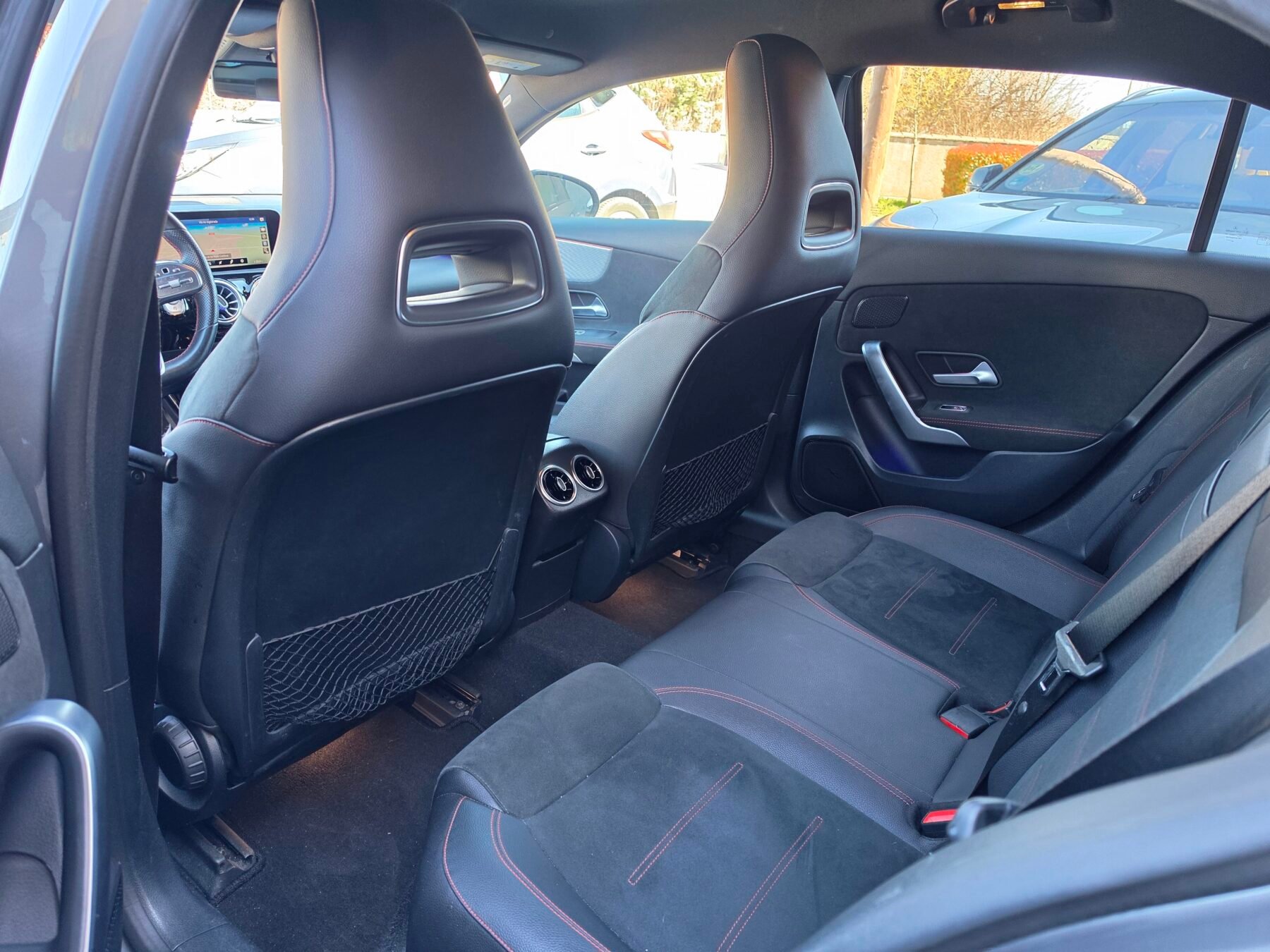 MERCEDES-BENZ A 180 D AMG