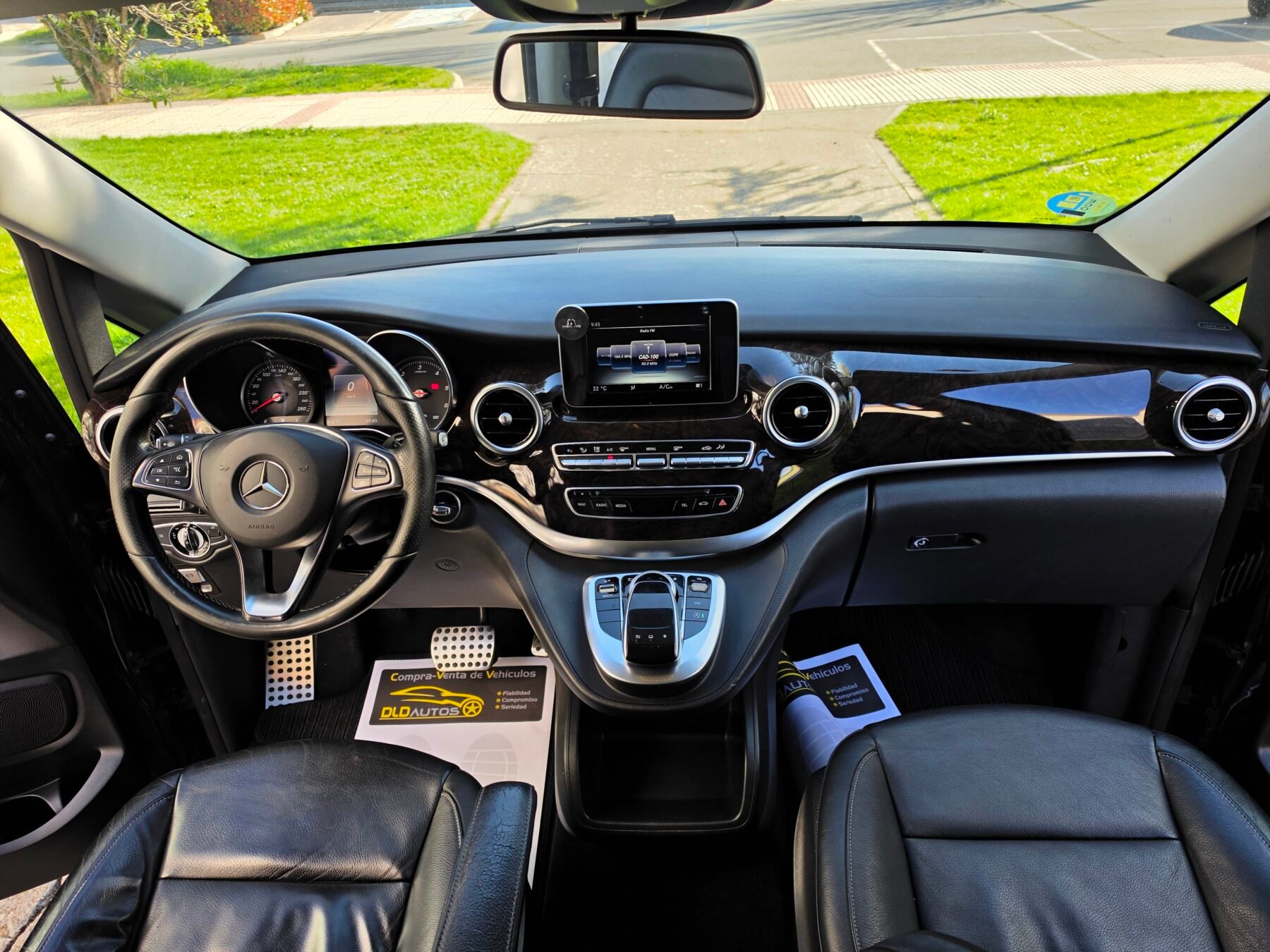 MERCEDES-BENZ CLASE V 220 D