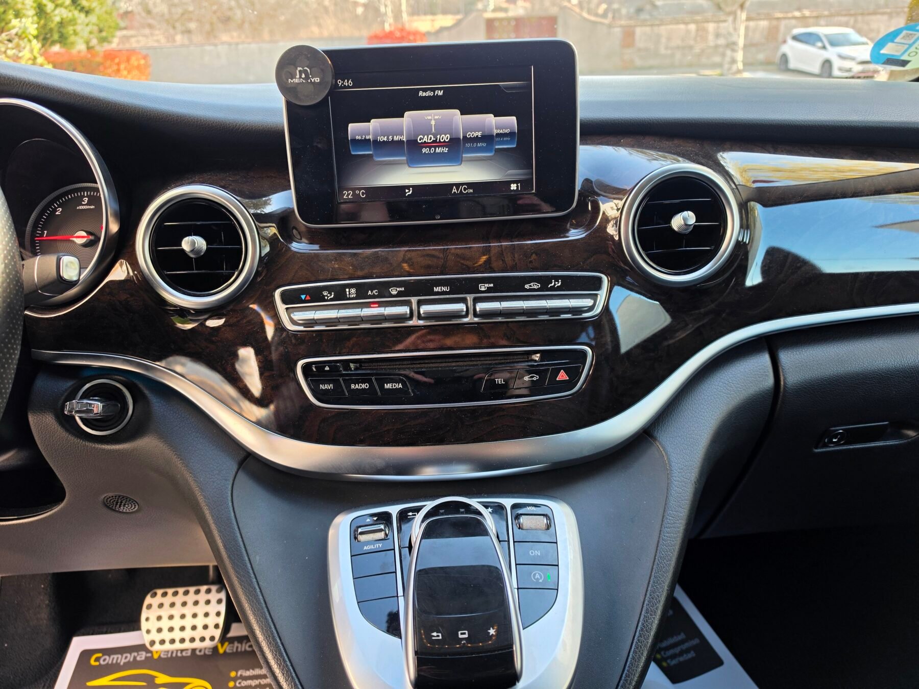 MERCEDES-BENZ CLASE V 220 D