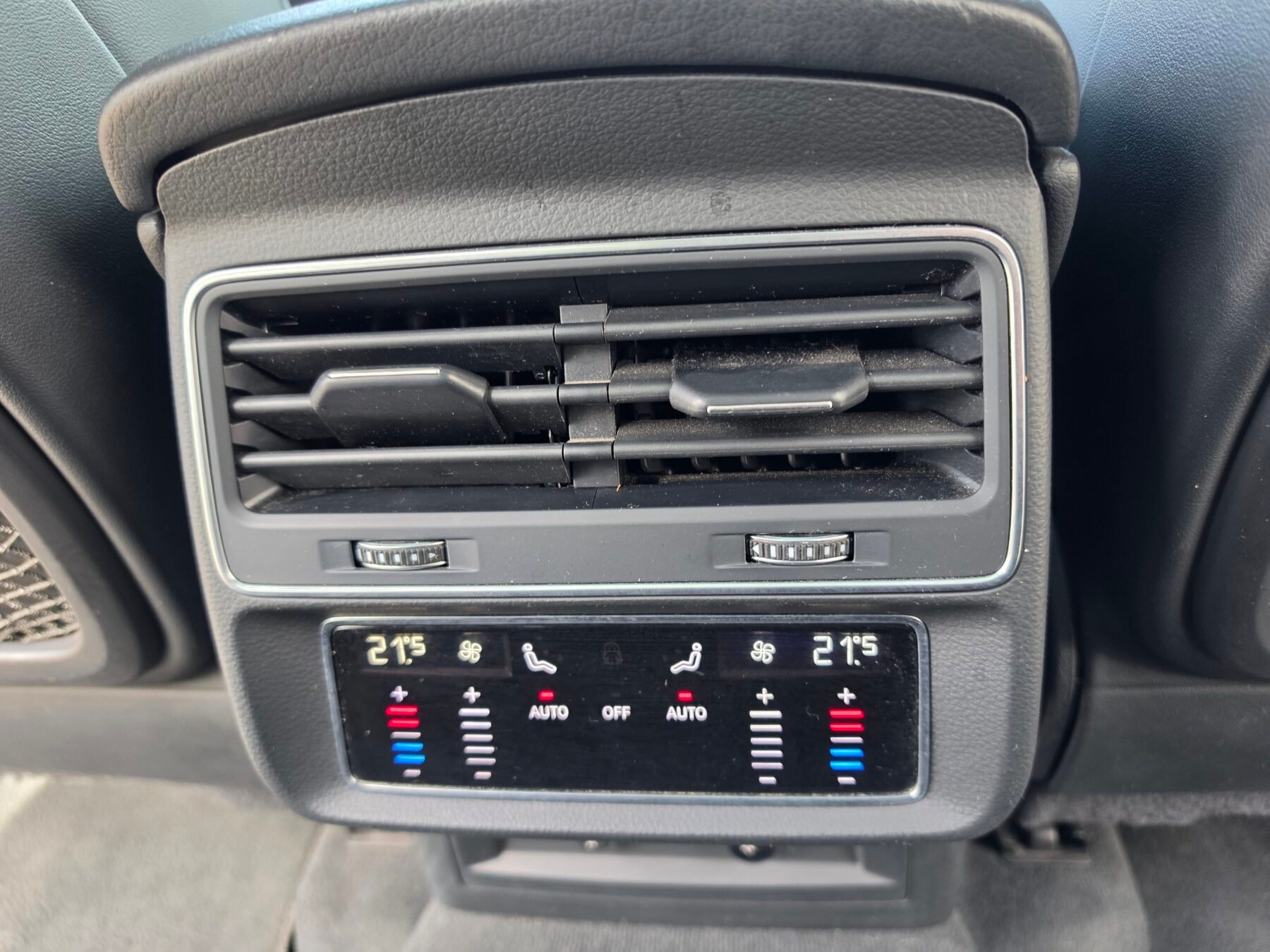 AUDI Q8 50 TDI 210kW Black L quattro tiptronic