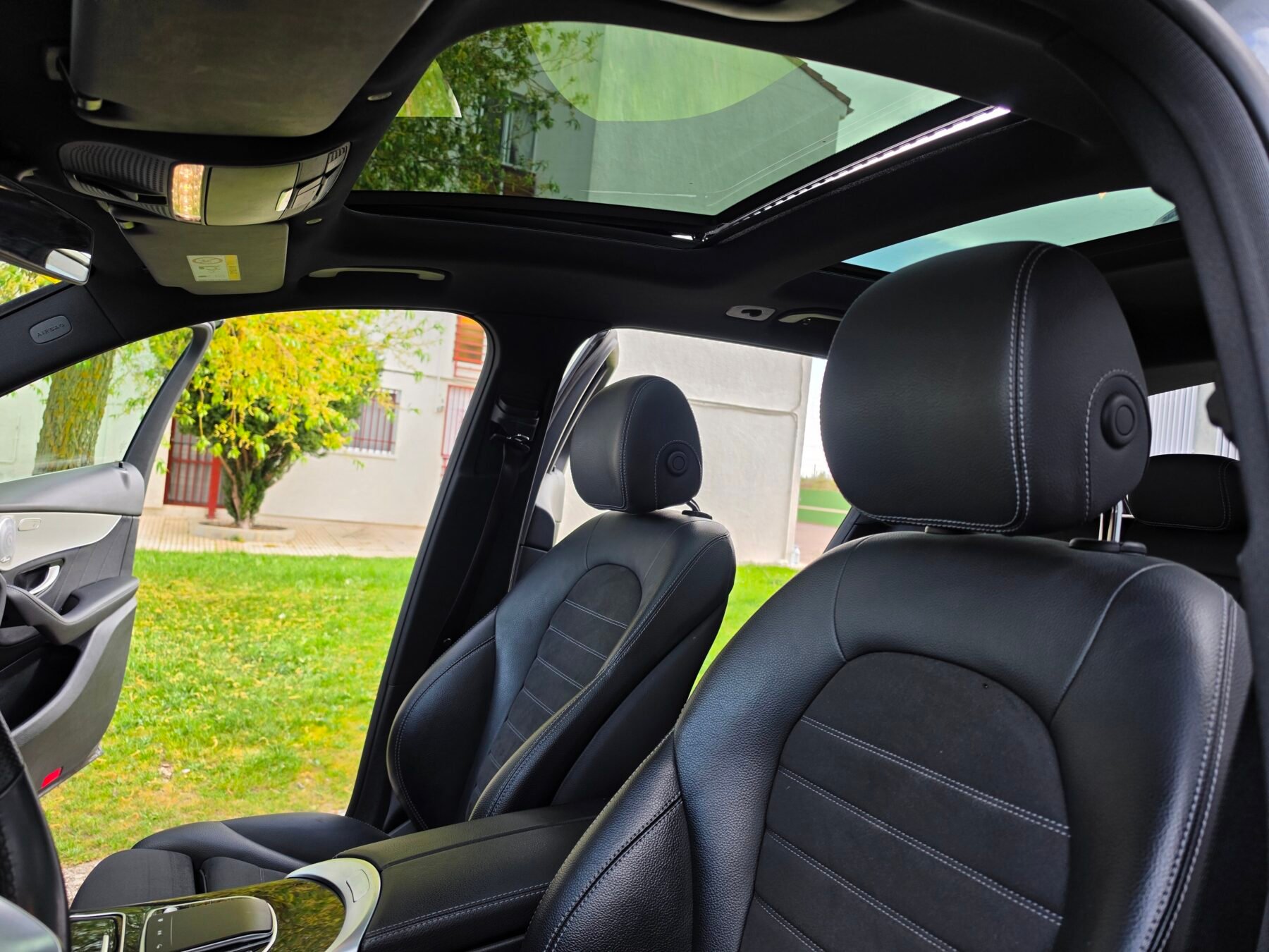 MERCEDES-BENZ GLC 300 D AMG 4 MATIC