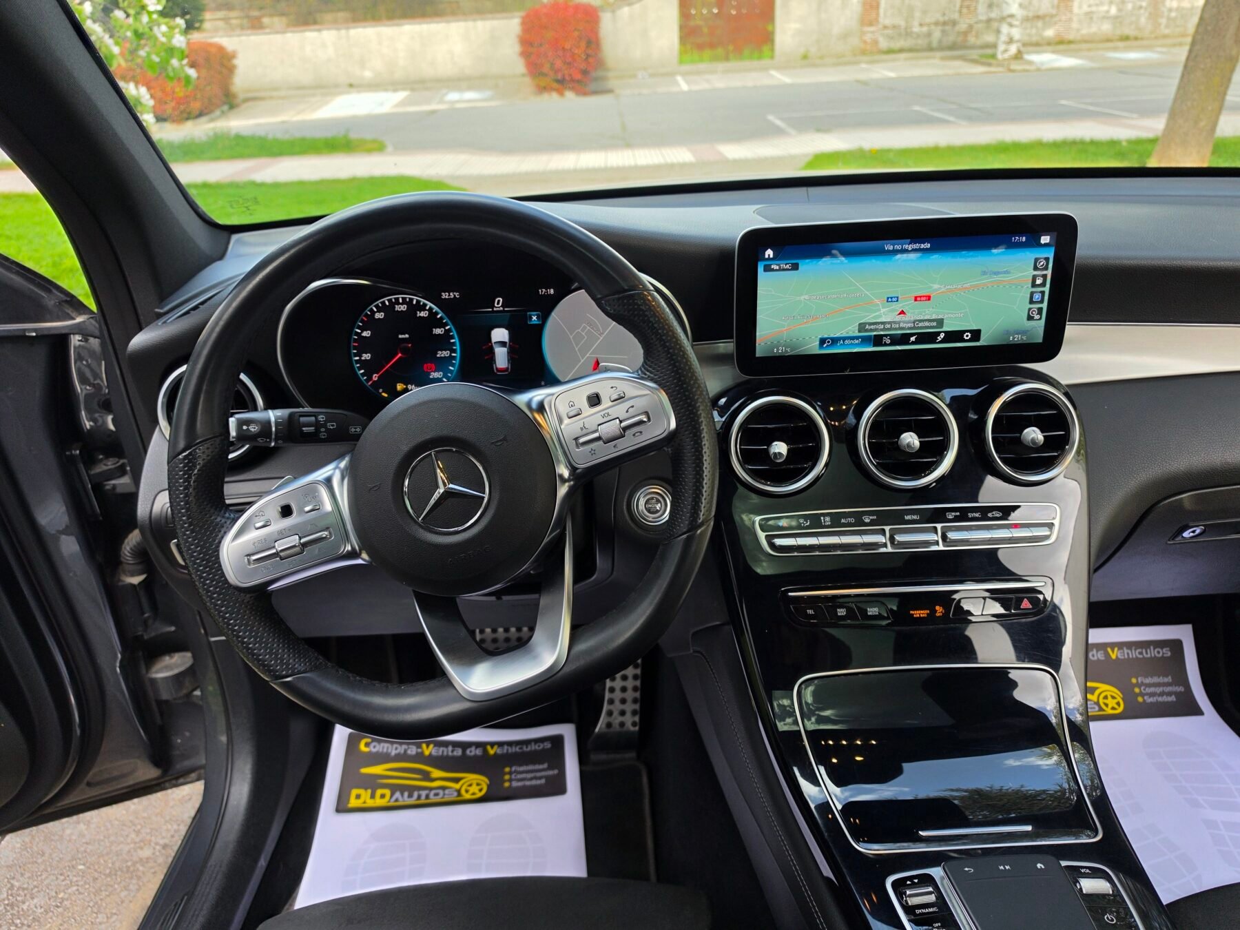 MERCEDES-BENZ GLC 300 D AMG 4 MATIC