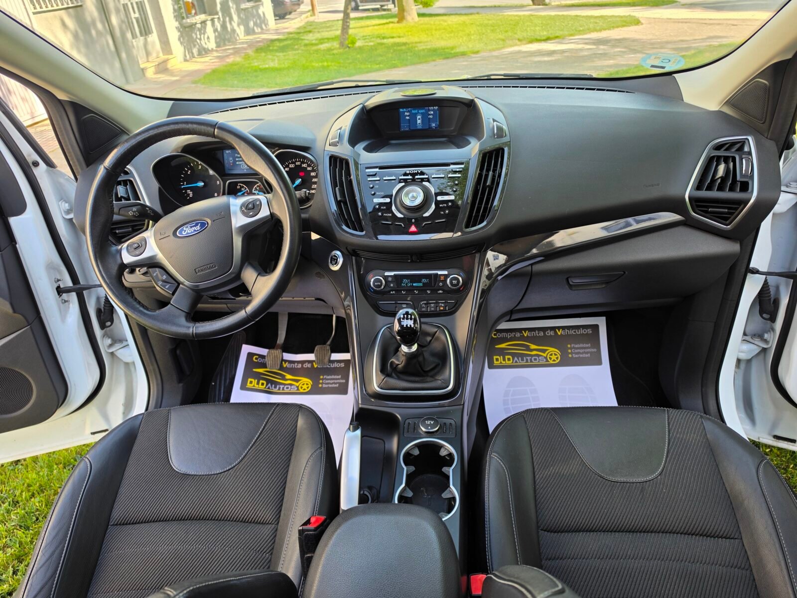 FORD Kuga 2.0 TDCI 4X4 TITANIUM