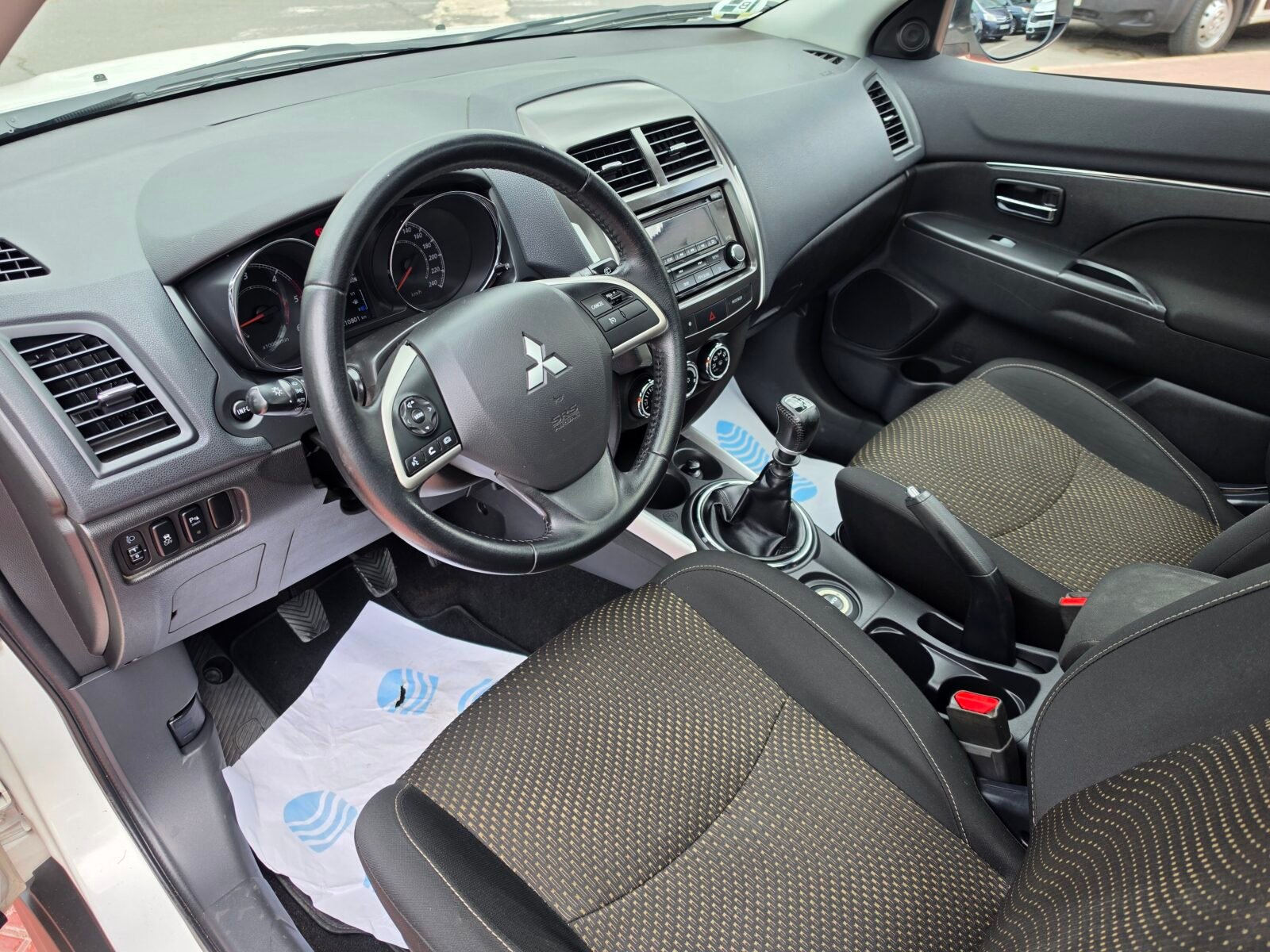 MITSUBISHI 180 MOTION