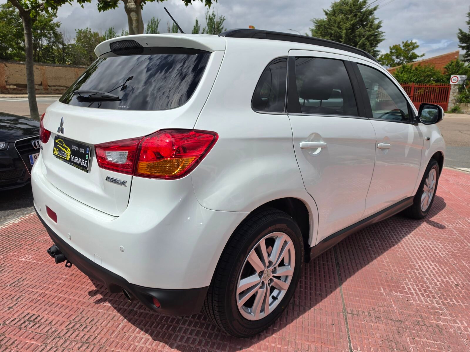 MITSUBISHI 180 MOTION
