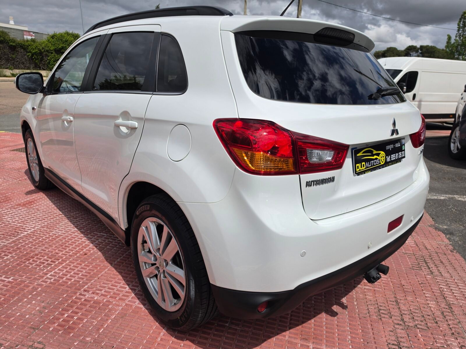 MITSUBISHI 180 MOTION