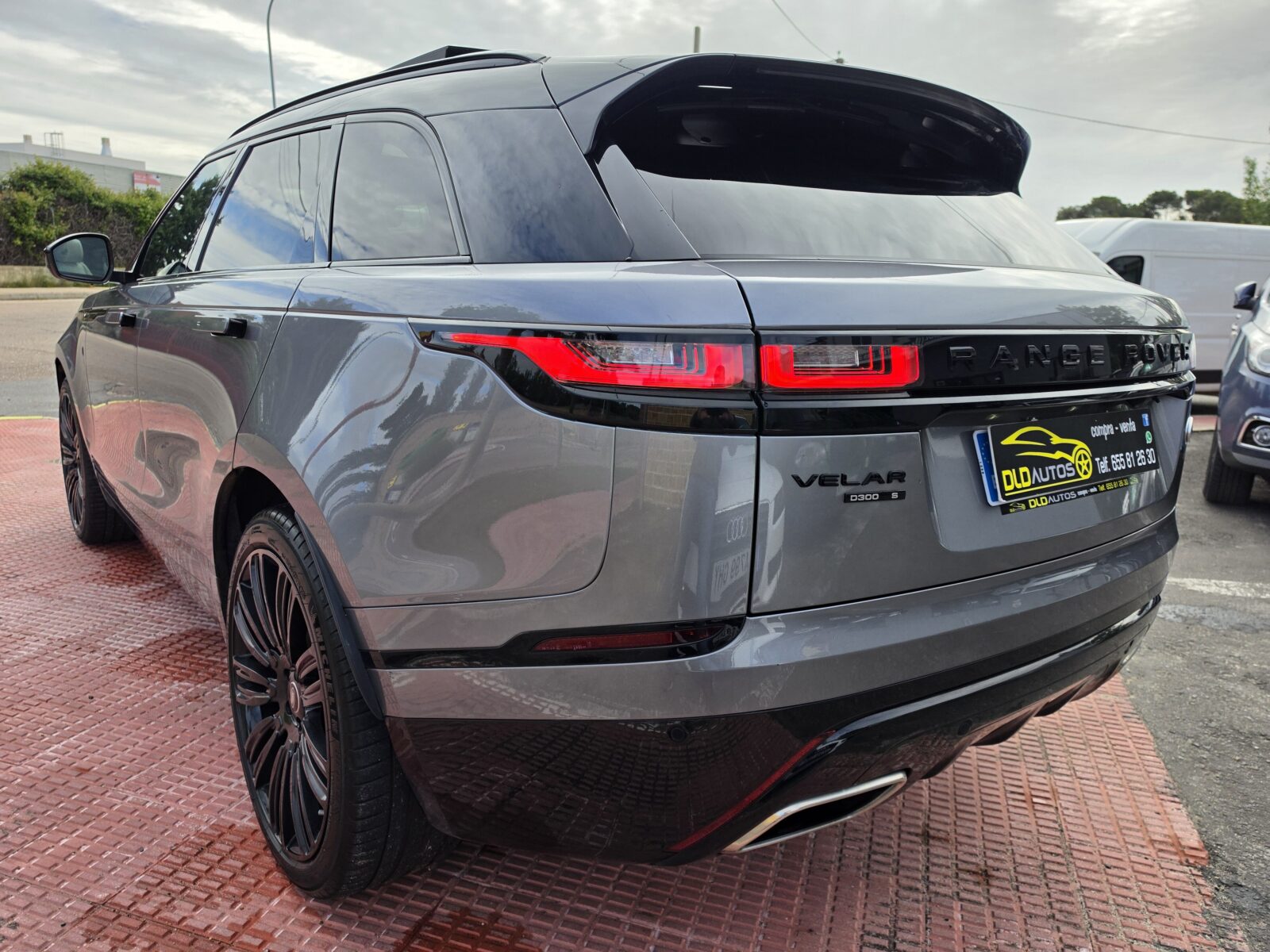 LAND-ROVER Range Rover Velar 3.0 D R DYNAMIC 