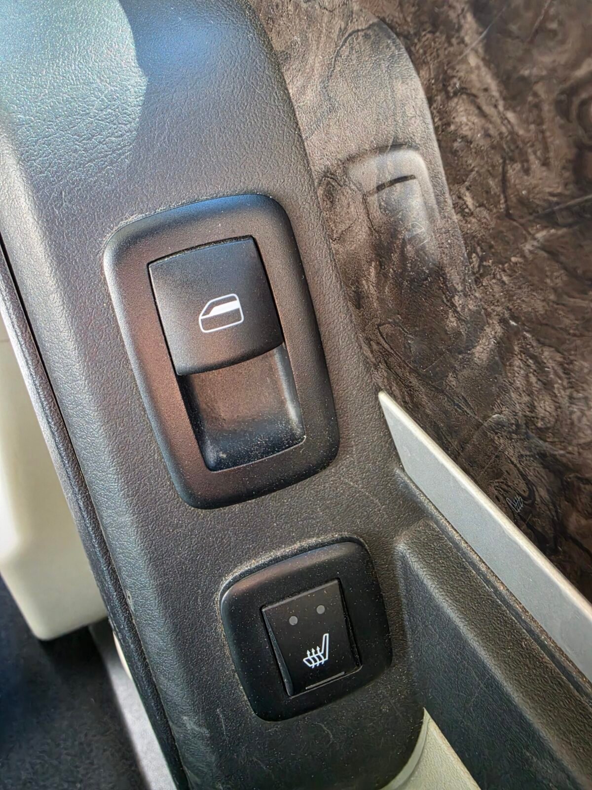 CHRYSLER GRAN VOYAGER LIMITED