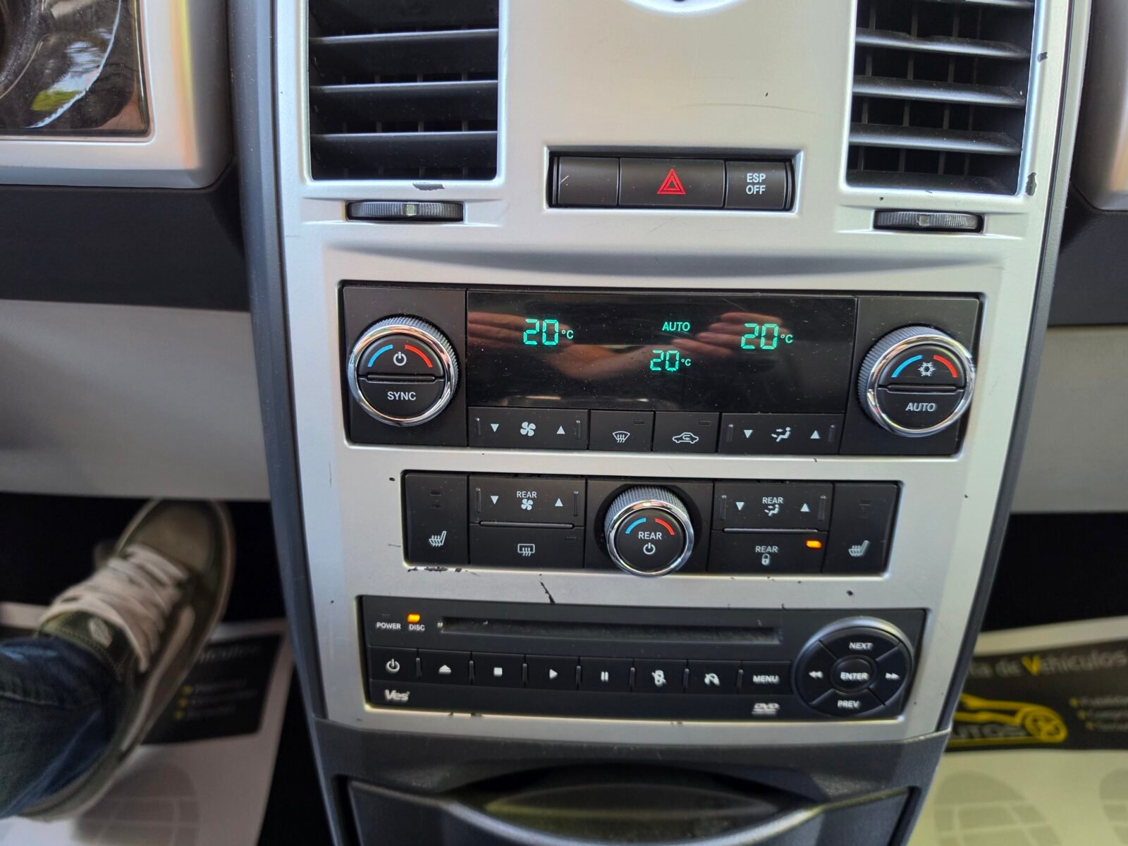 CHRYSLER GRAN VOYAGER LIMITED