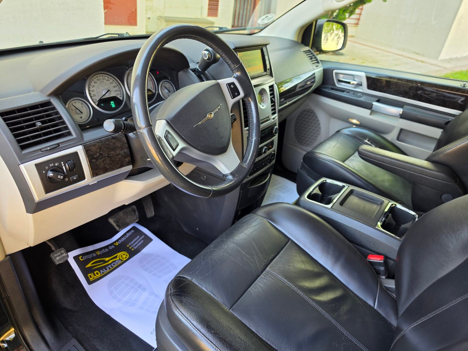 CHRYSLER GRAN VOYAGER LIMITED