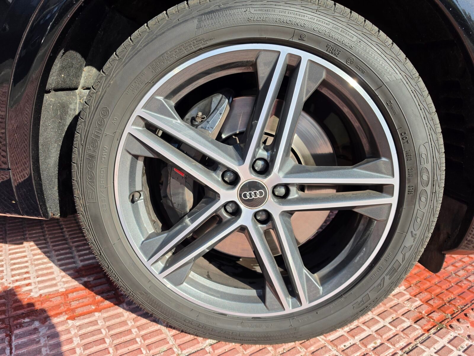 AUDI Q5 SQ5