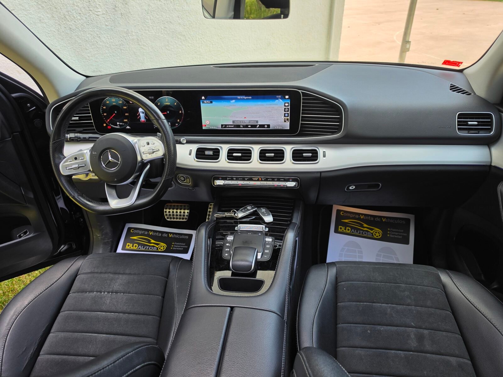 MERCEDES-BENZ GLE 300 D AMG 4 MATIC