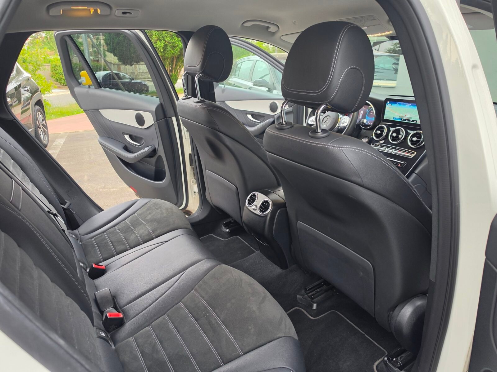 MERCEDES-BENZ GLC 200D AMG 4 MATIC