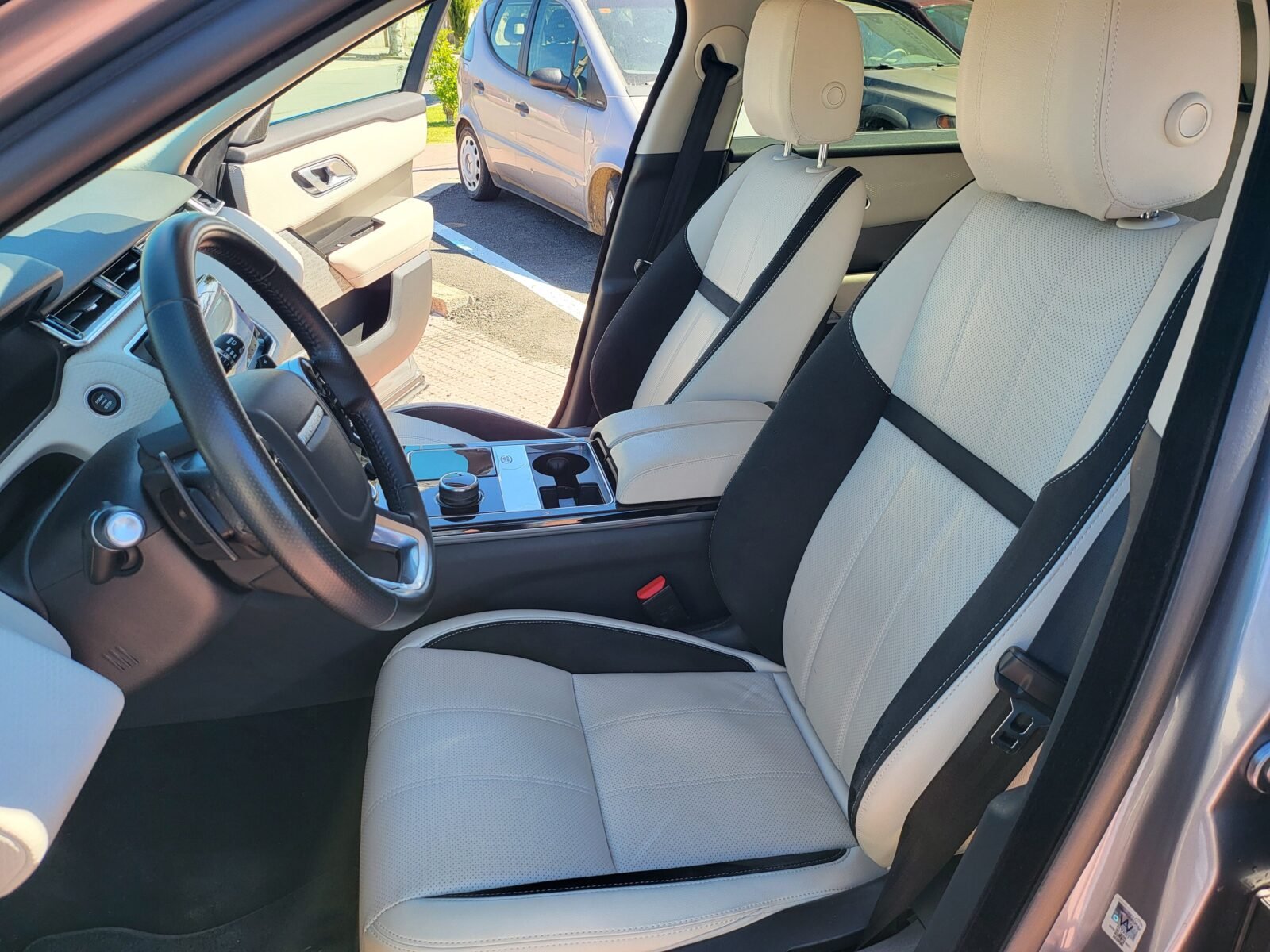 LAND-ROVER Range Rover Velar 2.0