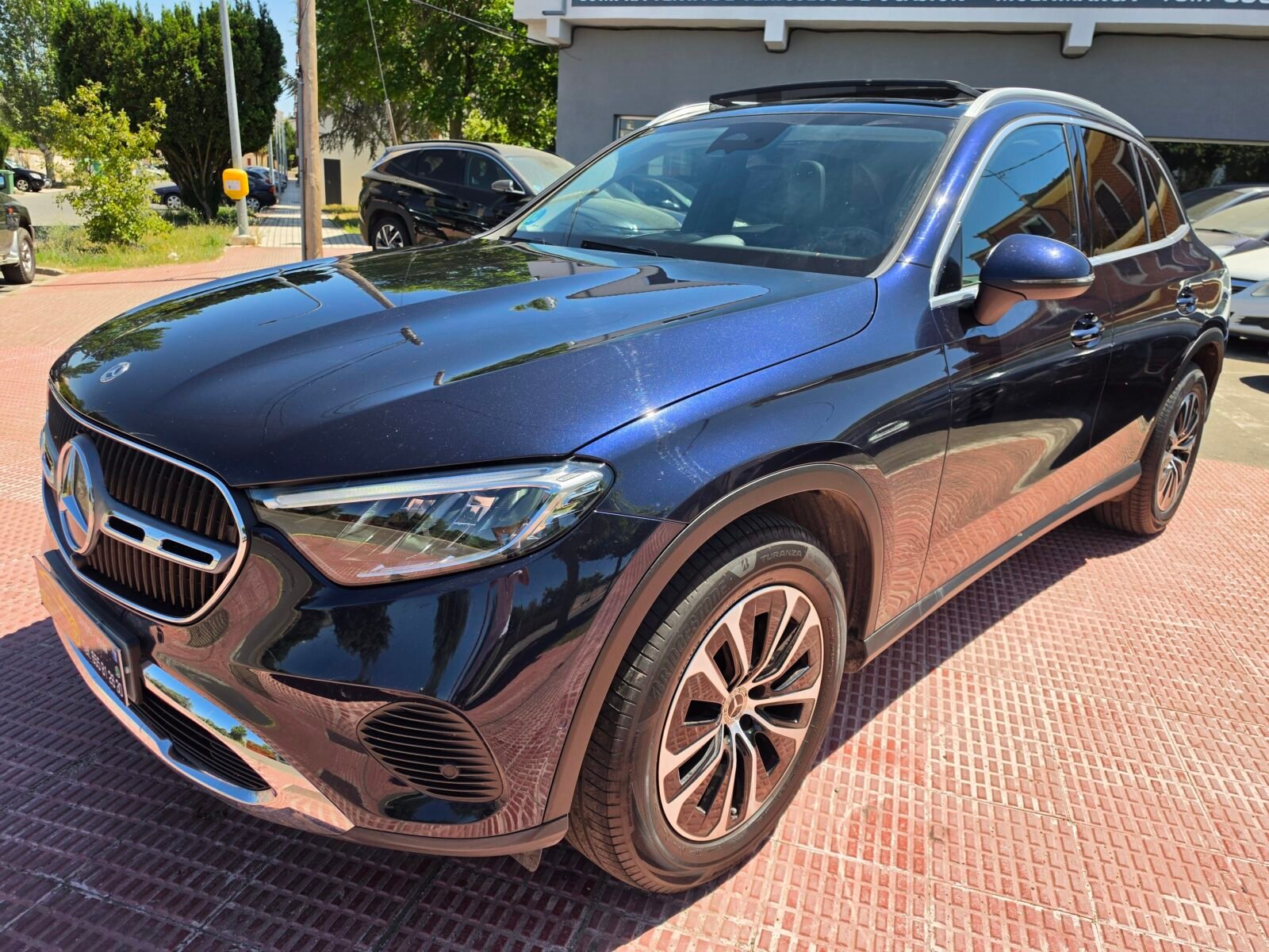 MERCEDES-BENZ GLC 220 D 4 MATIC
