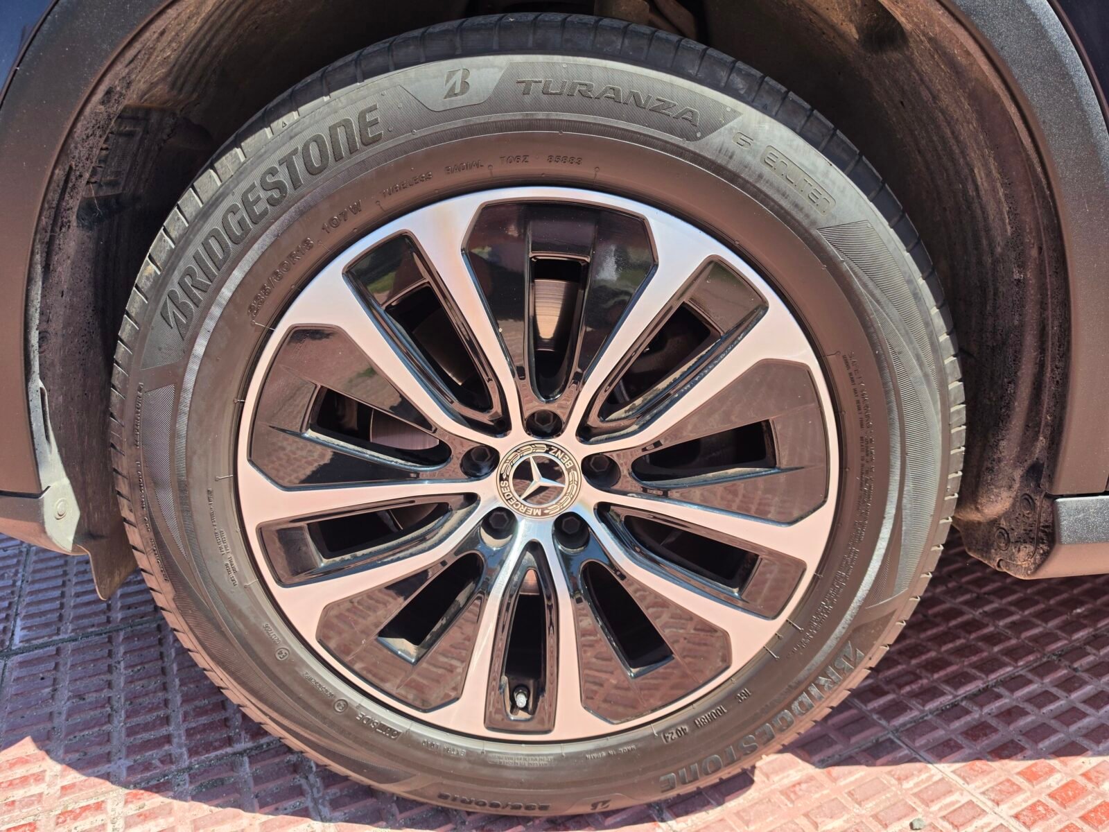 MERCEDES-BENZ GLC 220 D 4 MATIC