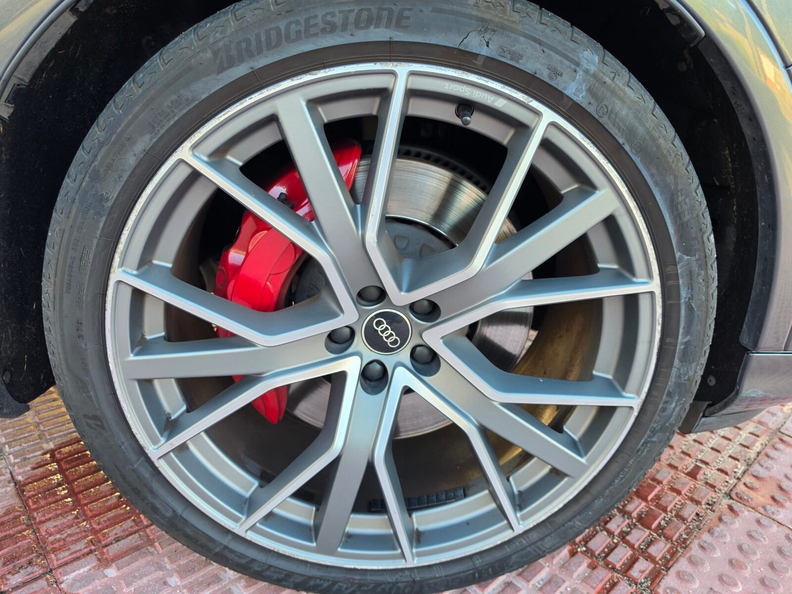 AUDI Q7 60 TFSI E S LINE