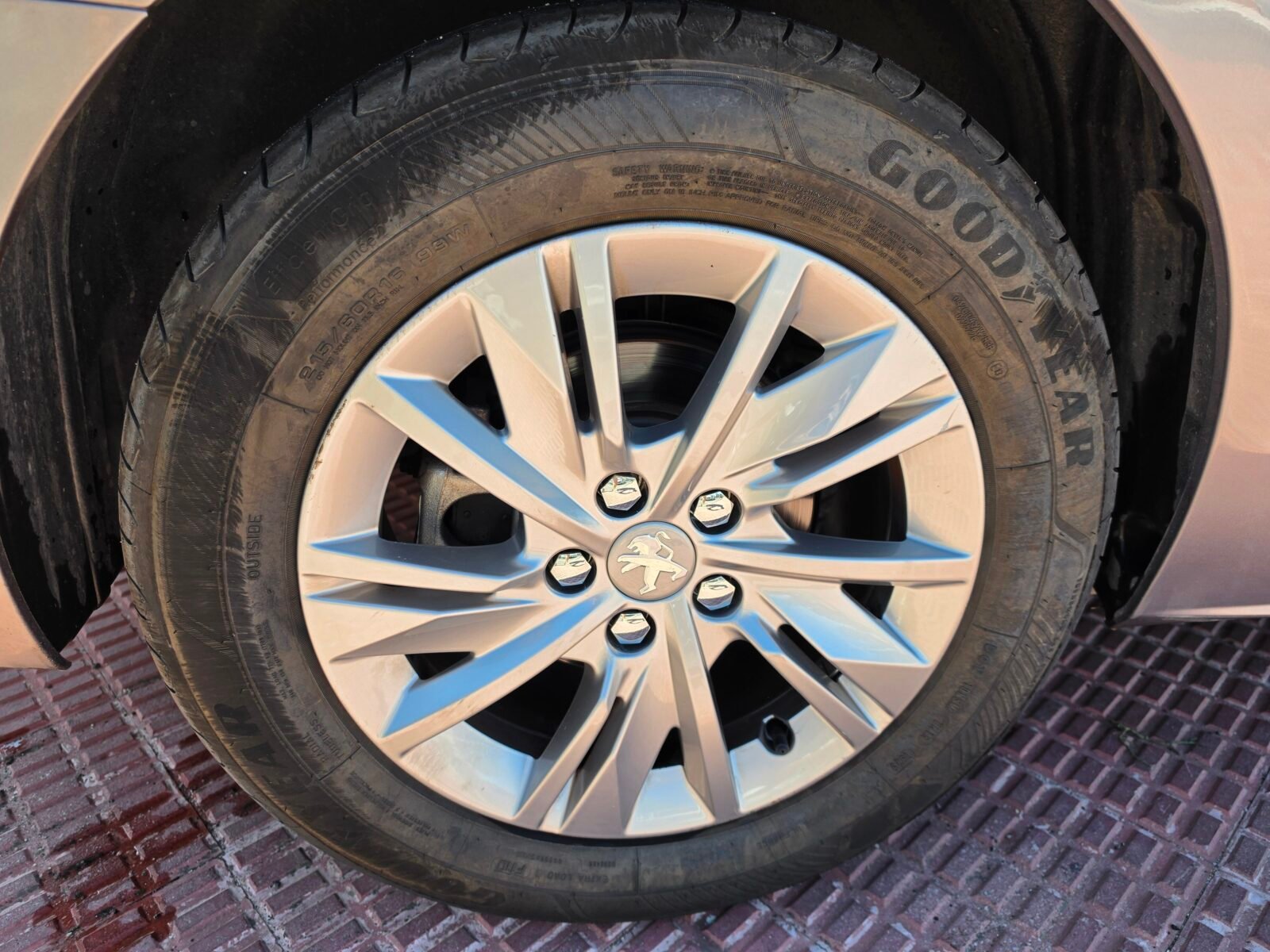 PEUGEOT 508 Active Pack BlueHDi 130 S&S EAT8 5