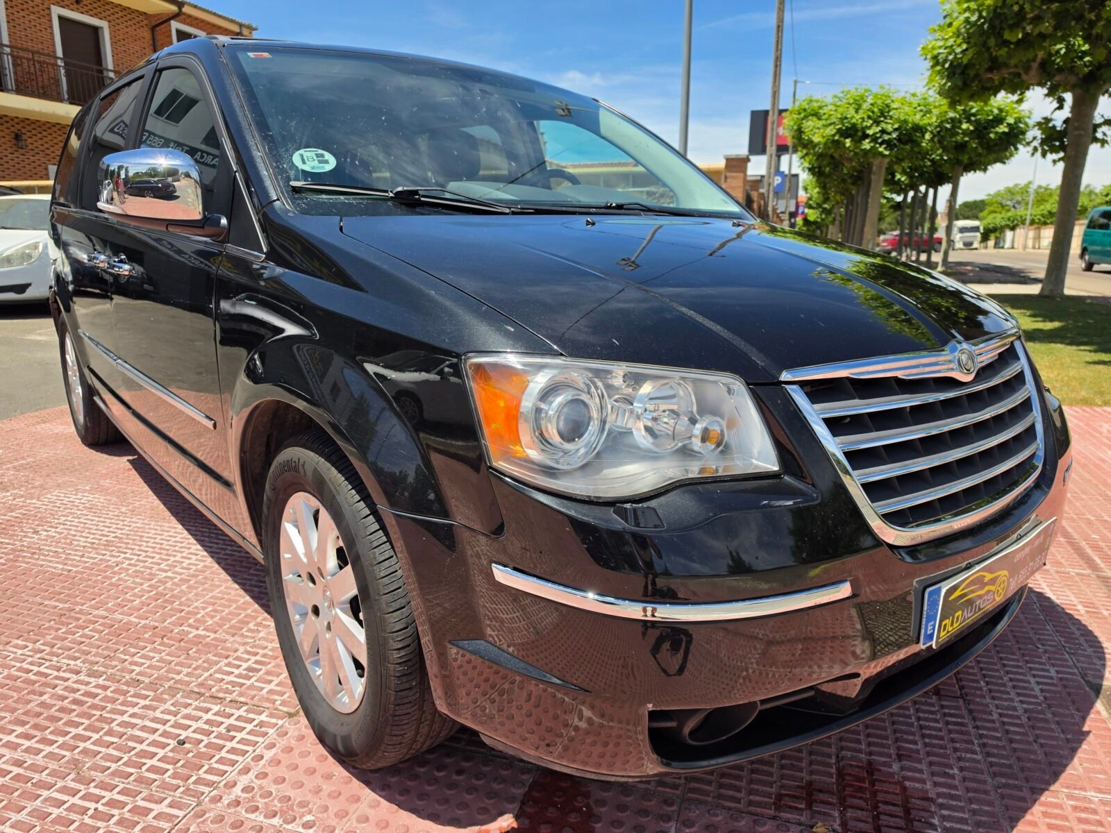 CHRYSLER GRAN VOYAGER LIMITED