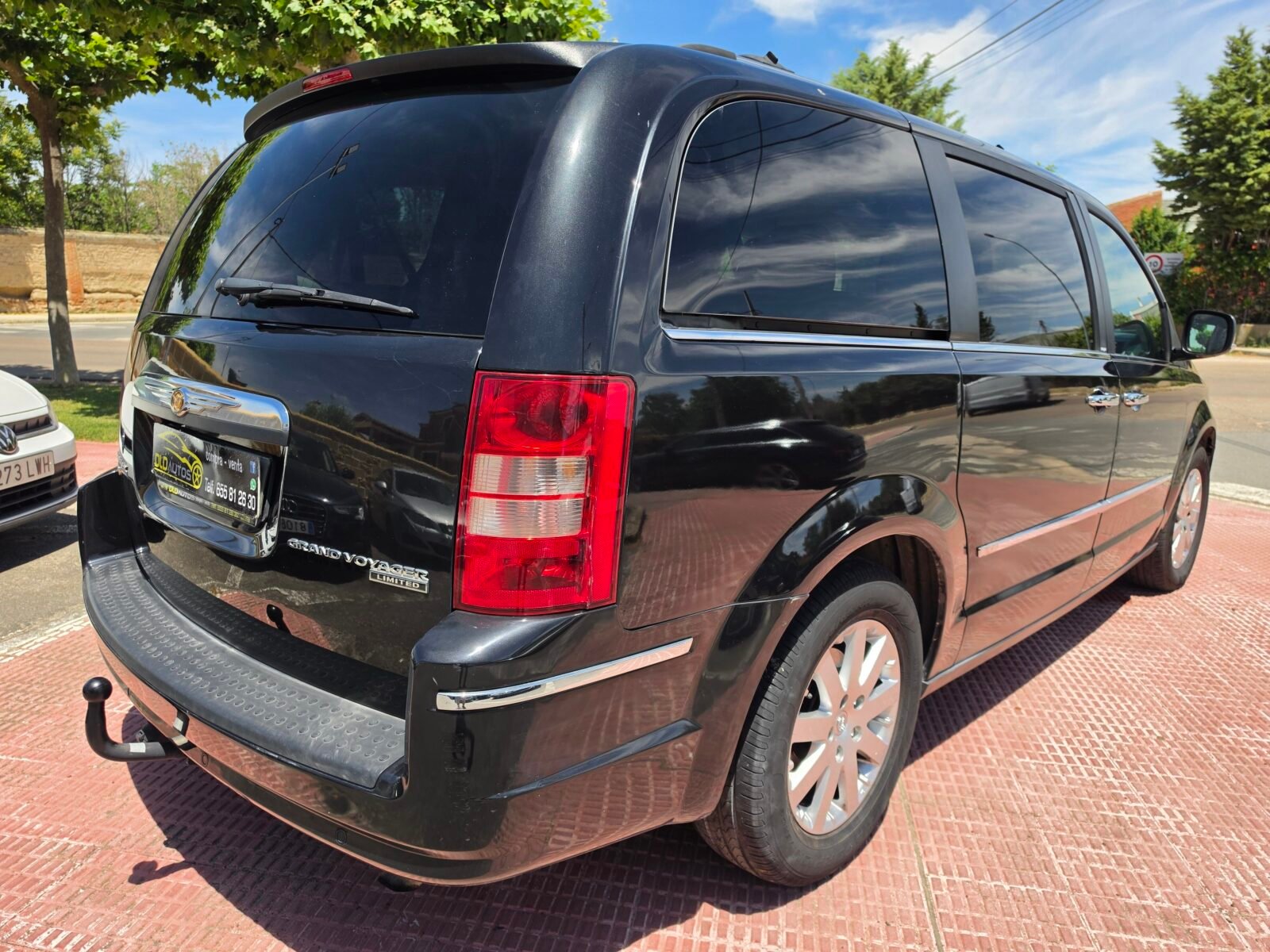 CHRYSLER GRAN VOYAGER LIMITED