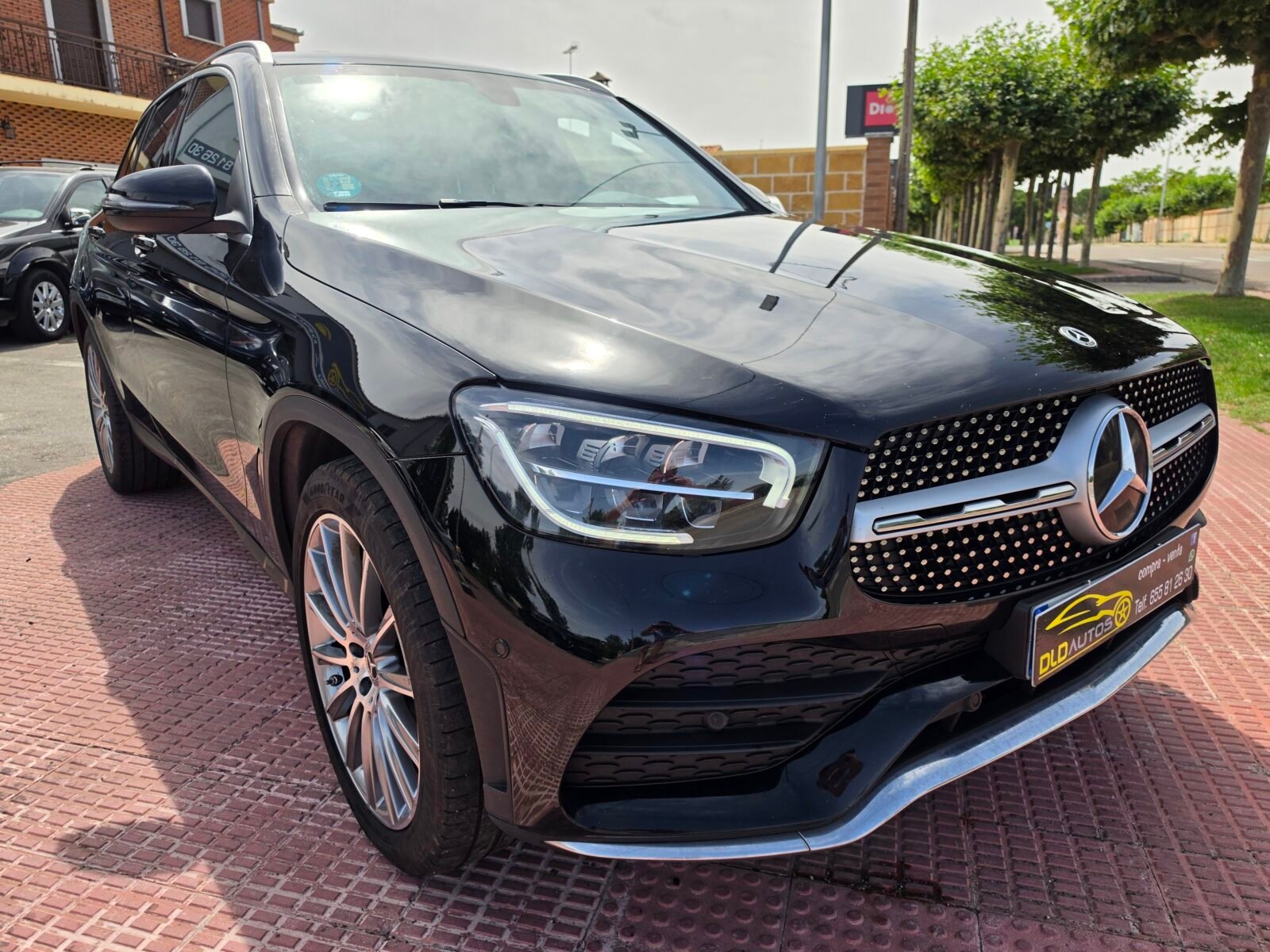 MERCEDES-BENZ GLC 220D AMG 4 MATIC