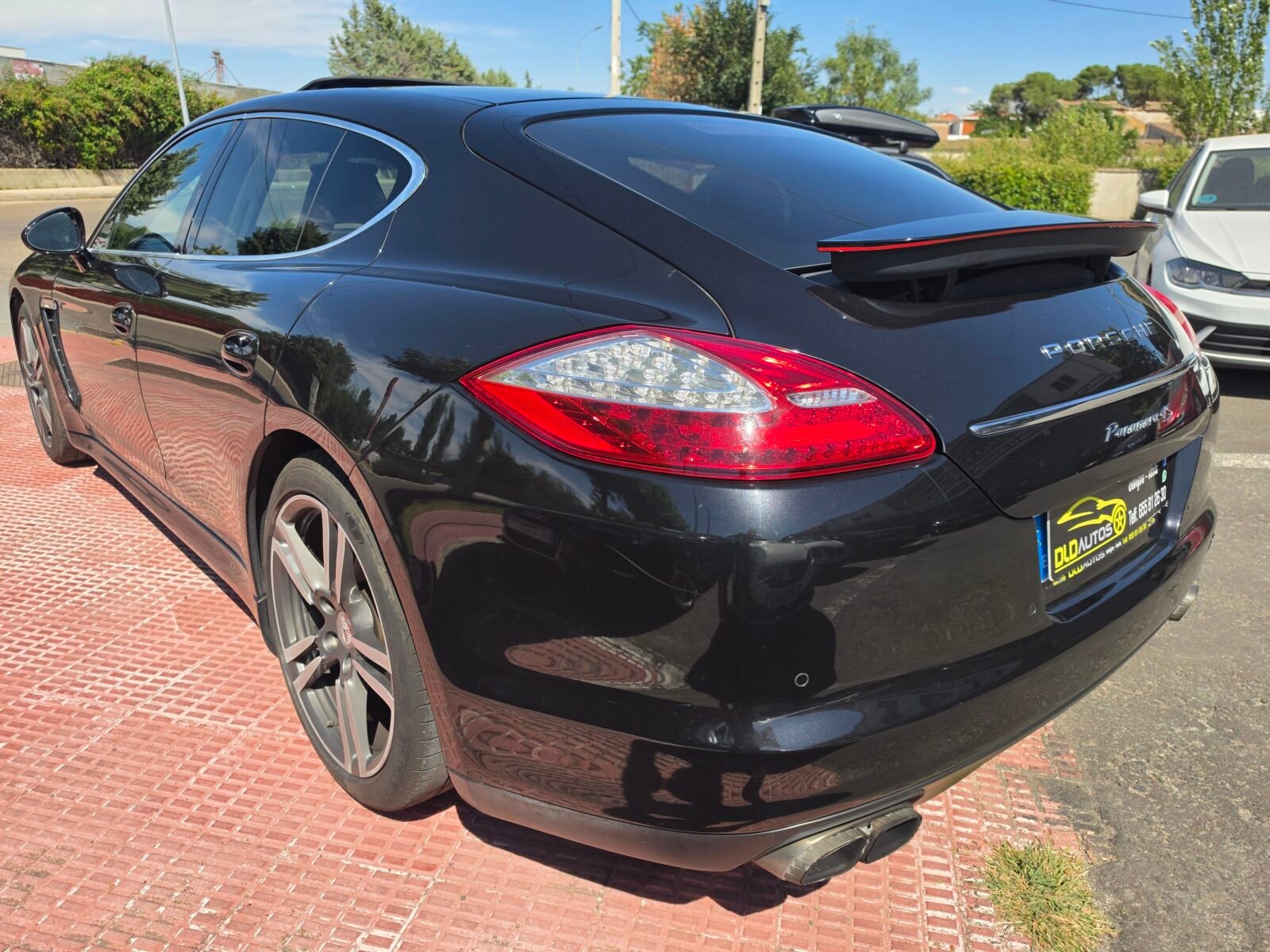 PORSCHE Panamera 4S