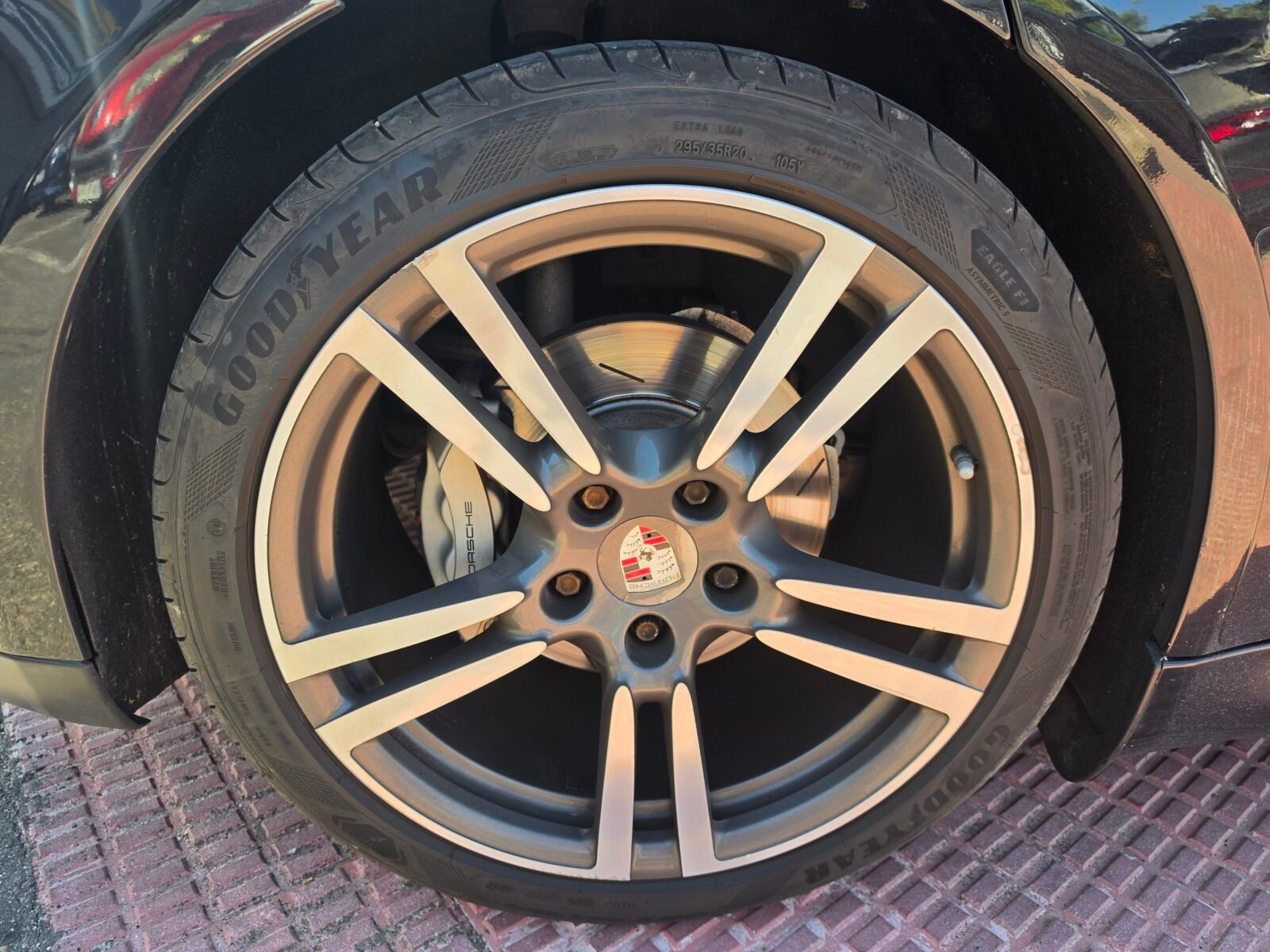PORSCHE Panamera 4S