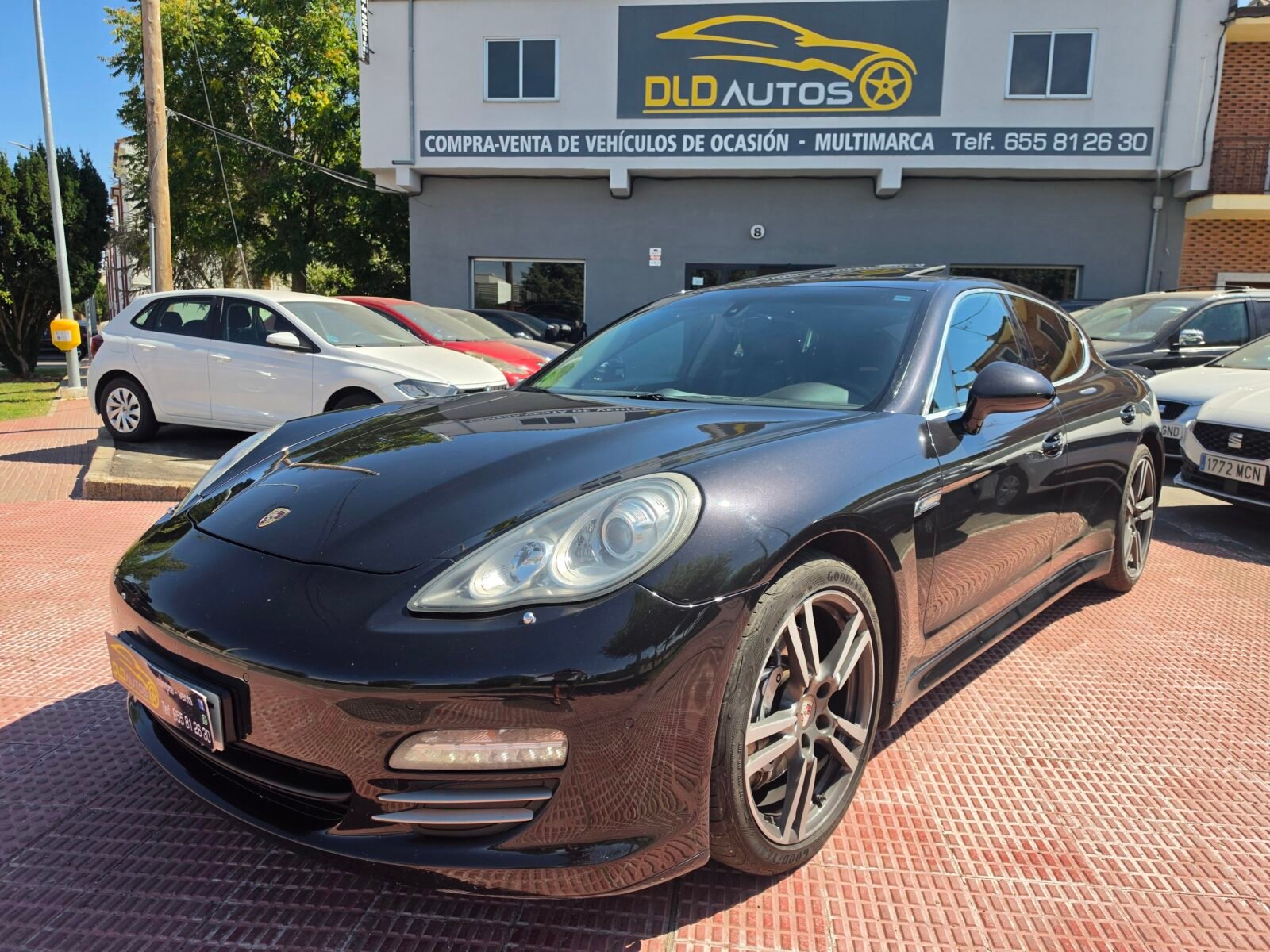 PORSCHE Panamera 4S
