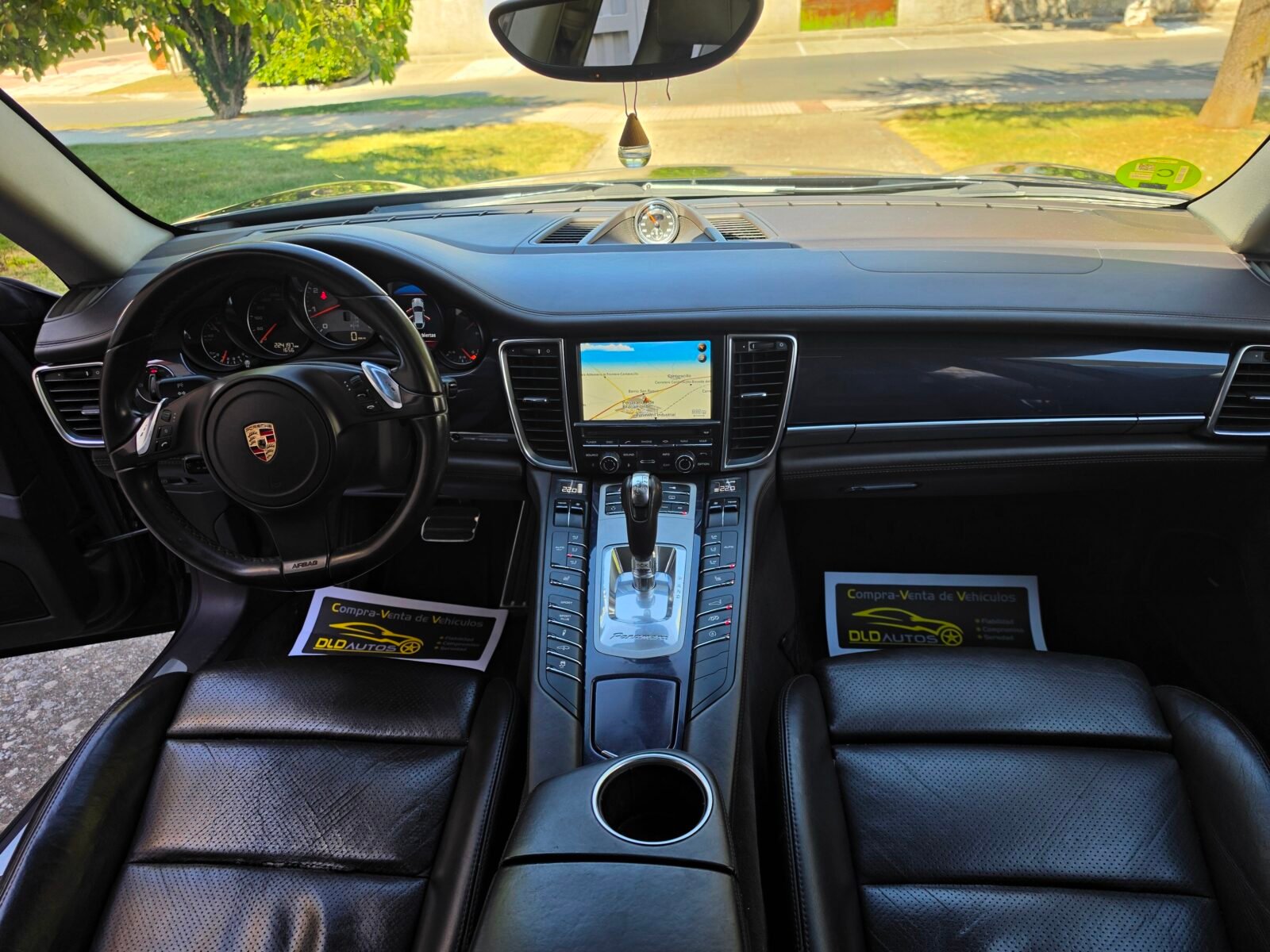 PORSCHE Panamera 4S