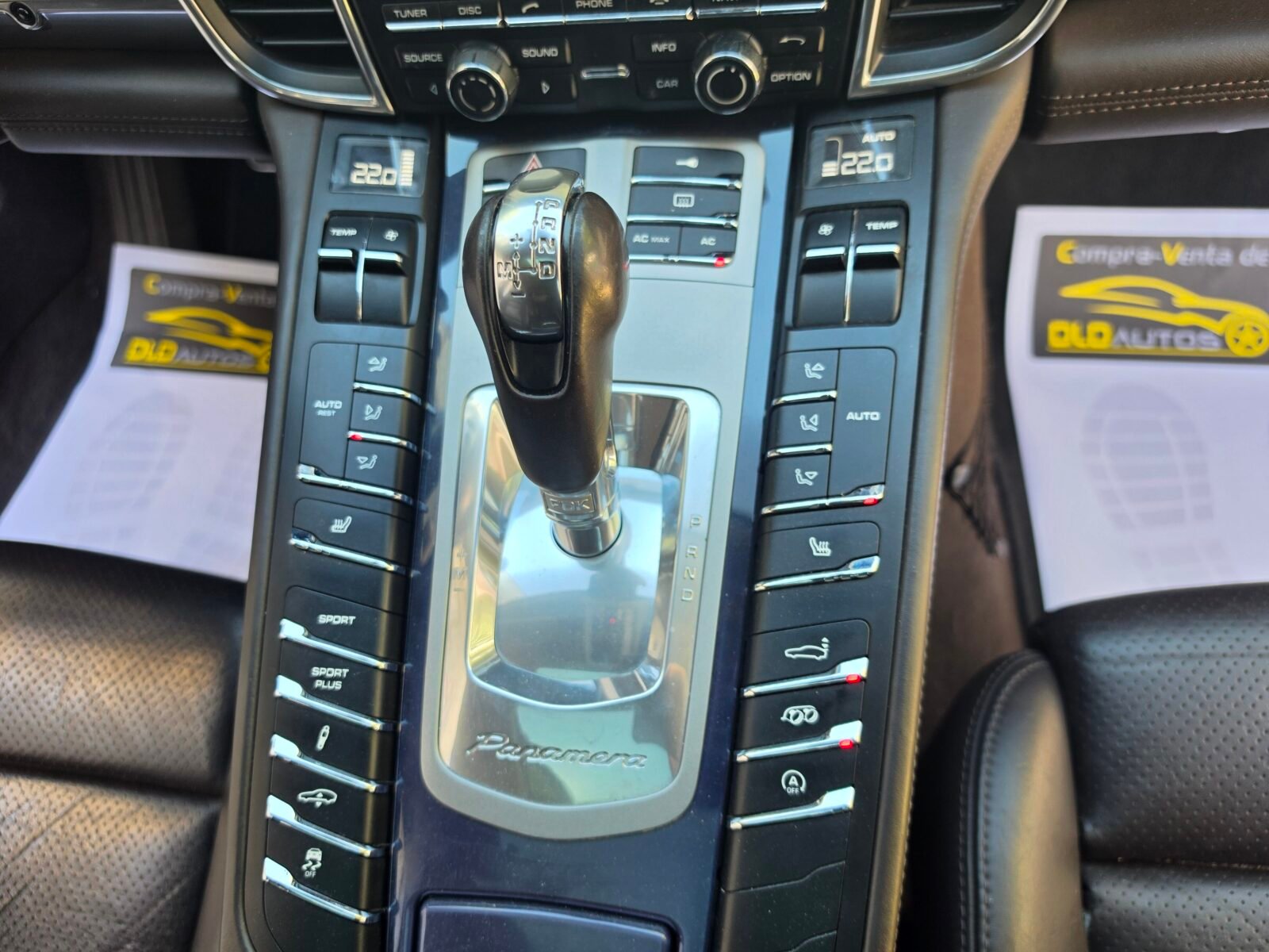 PORSCHE Panamera 4S
