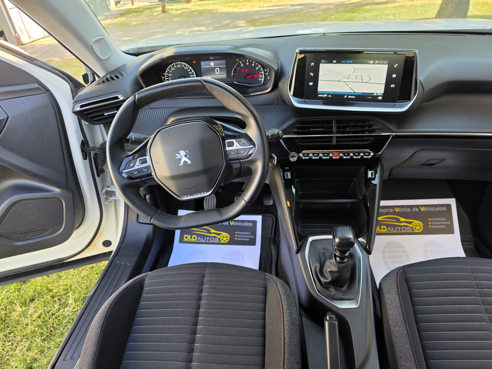 PEUGEOT 2008 Active BlueHDI 81kW (110CV) 