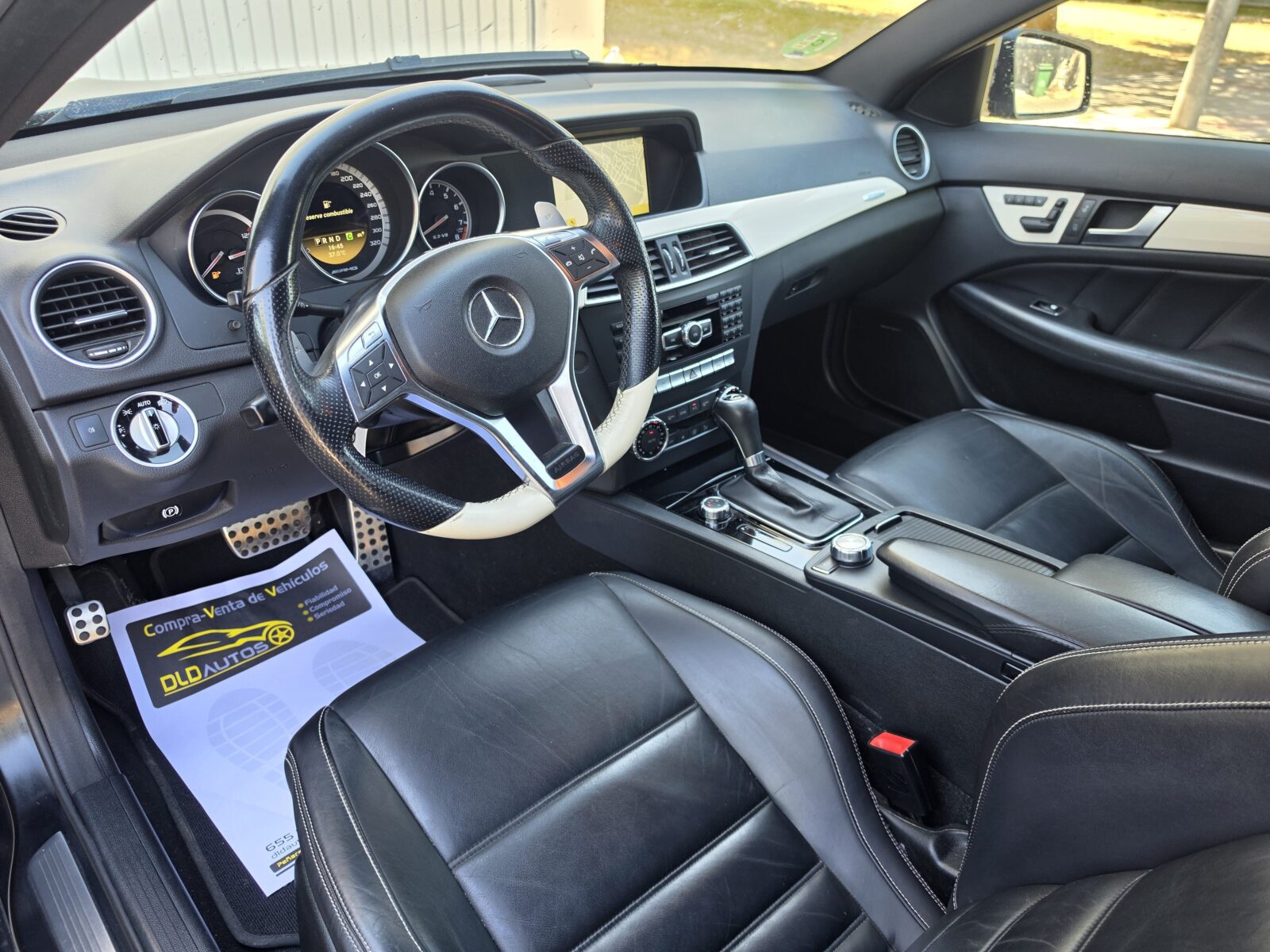 MERCEDES-BENZ C COUPE 63 AMG V8