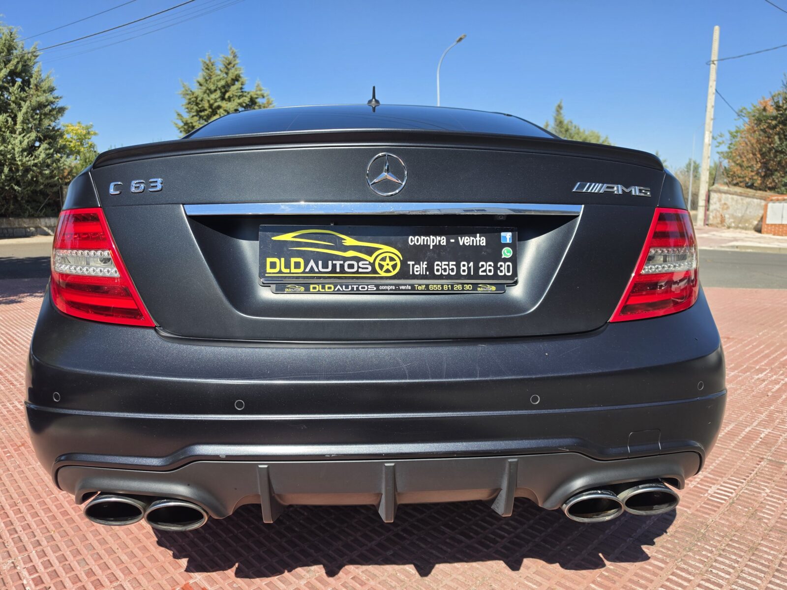 MERCEDES-BENZ C COUPE 63 AMG V8
