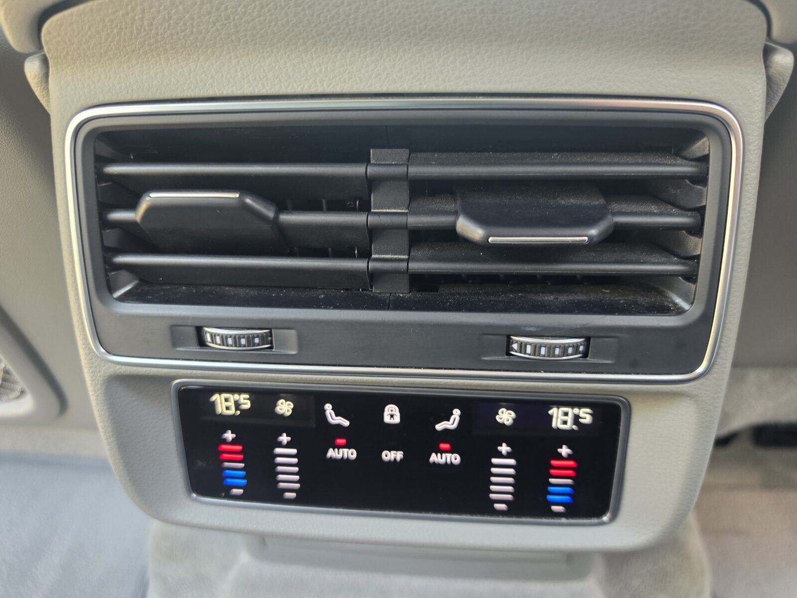 AUDI Q7 45 TDI S LINE 