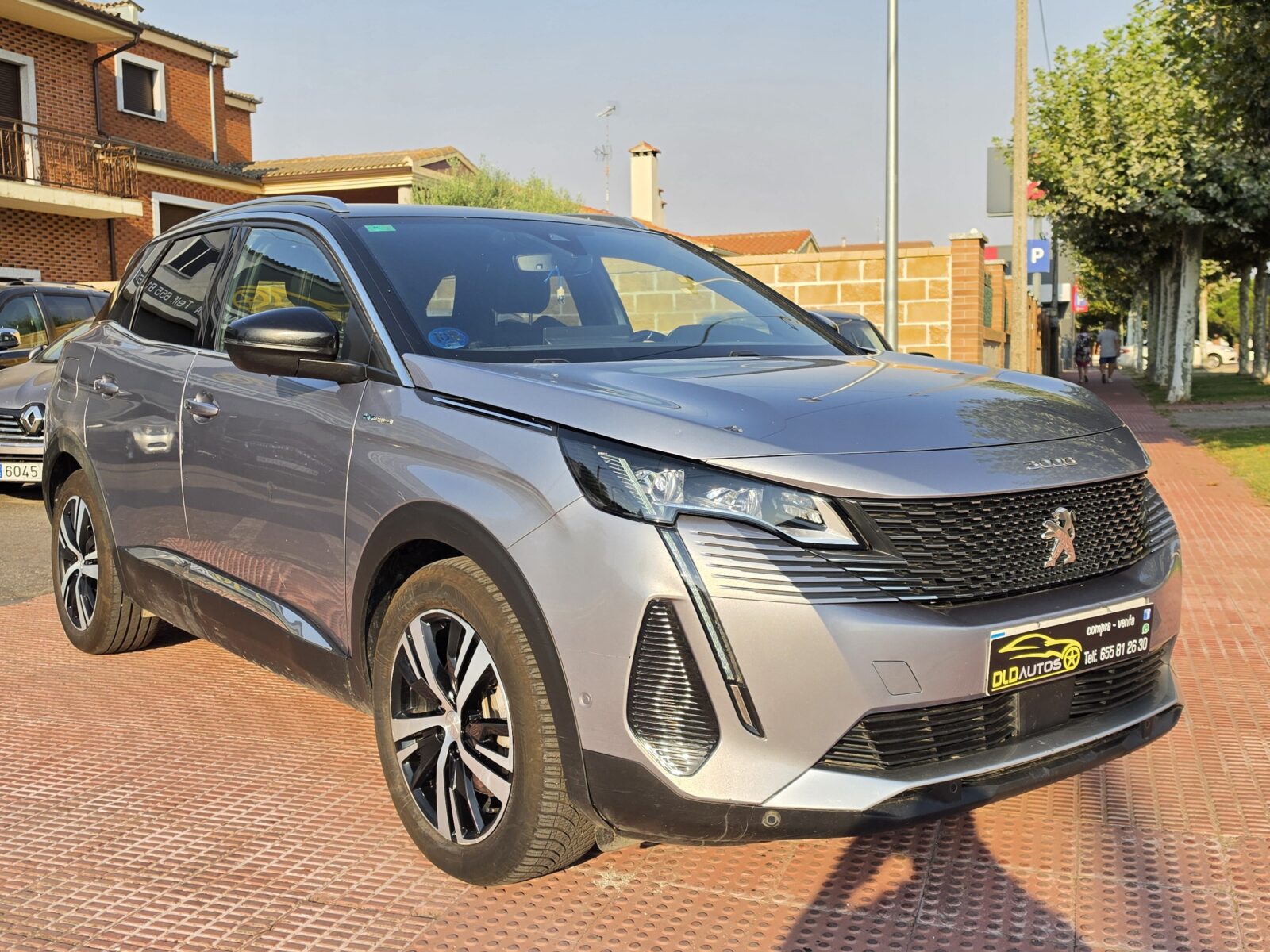 PEUGEOT 3008 300 e-EAT8 GT
