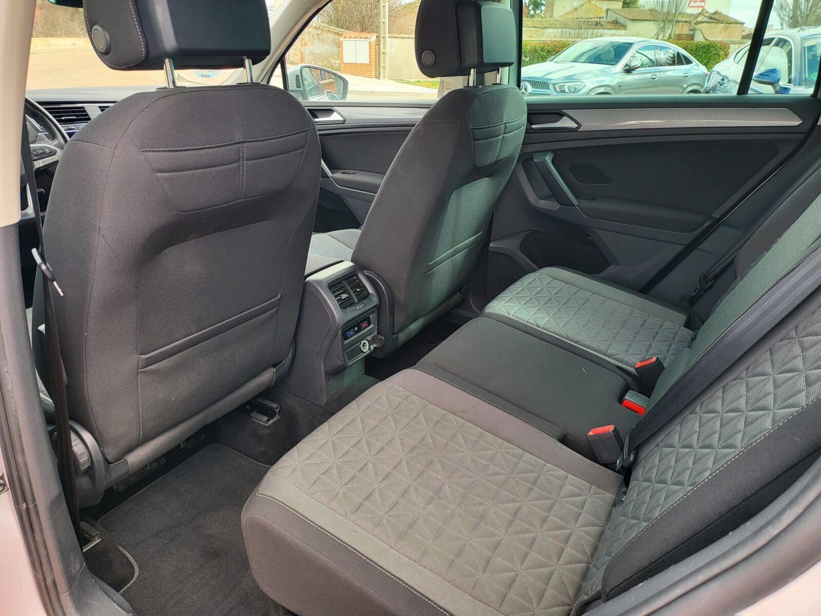 VOLKSWAGEN TIGUAN 2.0 TDI LIFE DSG