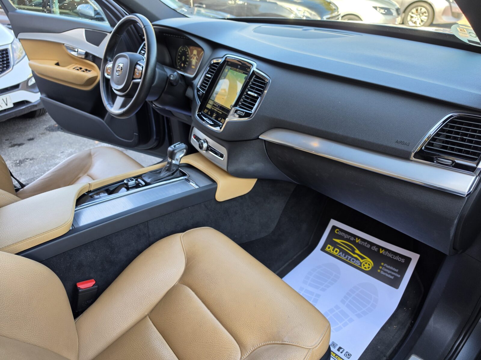 VOLVO XC90 2.0 B5 D AWD Momentum Pro Auto